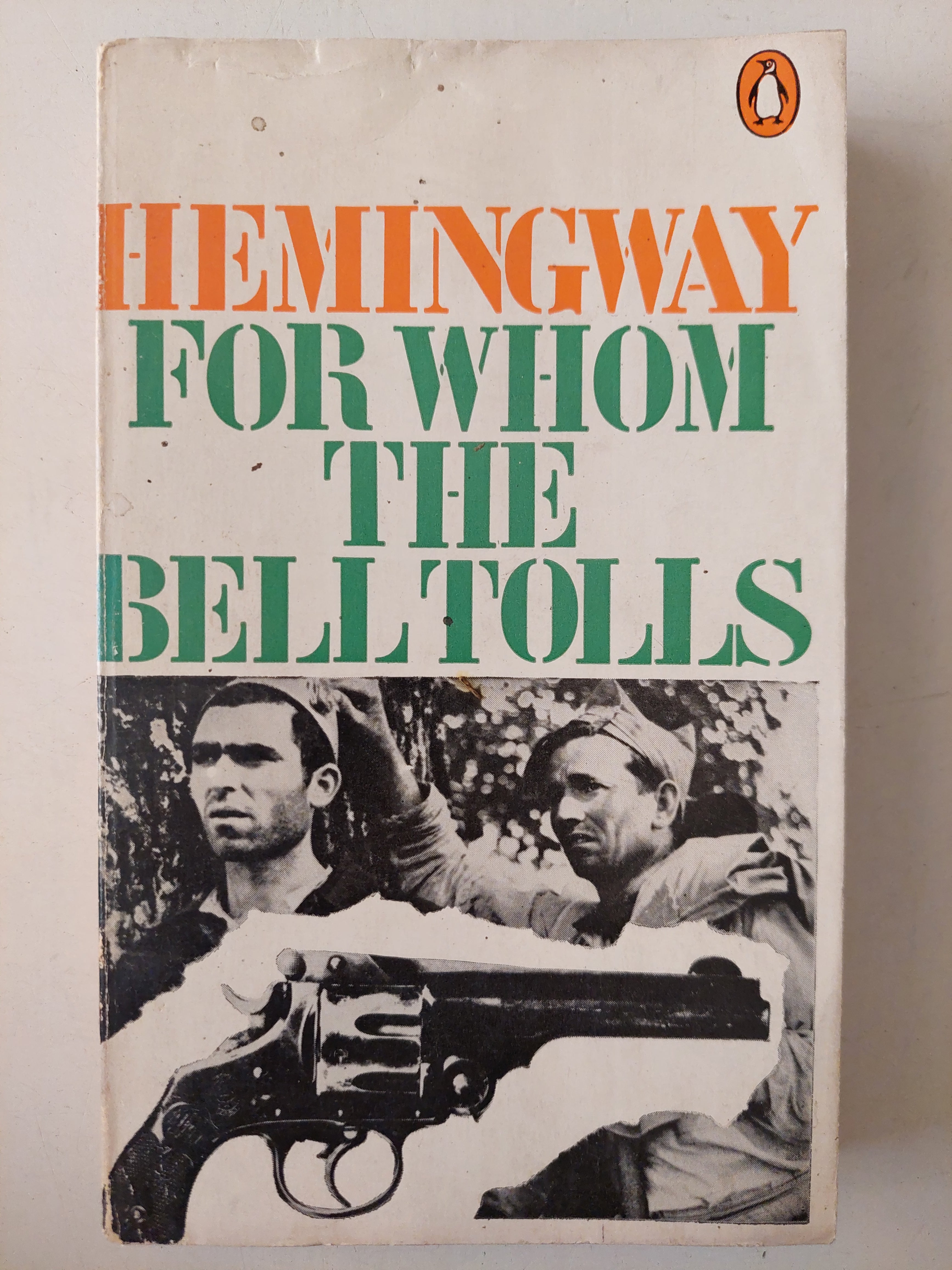 For whom the bell tolls / Hemingway