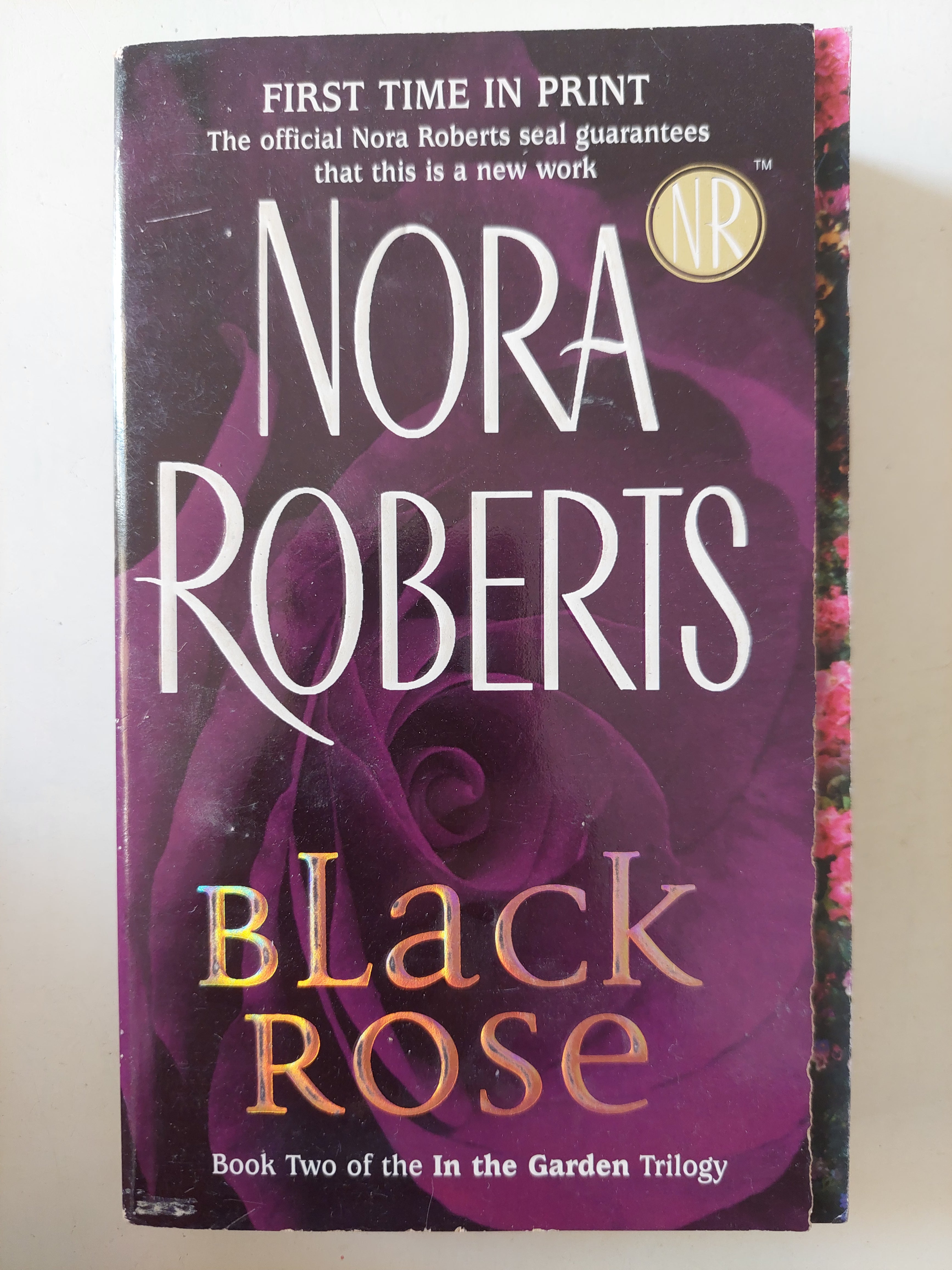 Black Rose / Nora Roberts - متجر كتب مصرمتجر كتب مصر