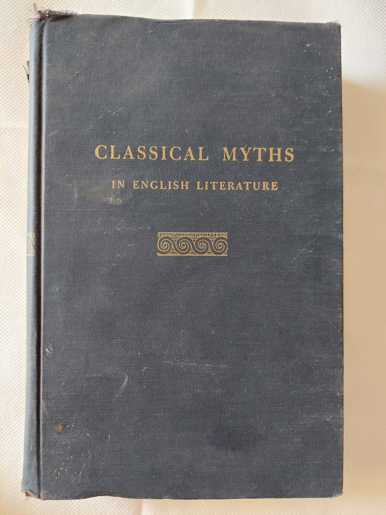 Classical Myths in English Literature - هارد كفر - متجر كتب مصر - متجر كتب مصر