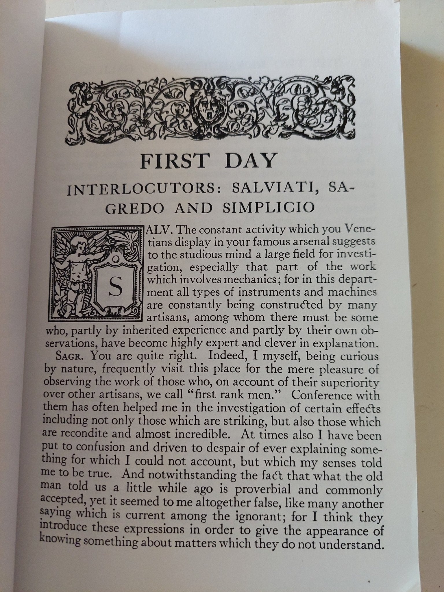 Dialogues concerning two new sciences / Galileo Galilei - متجر كتب مصر - متجر كتب مصر