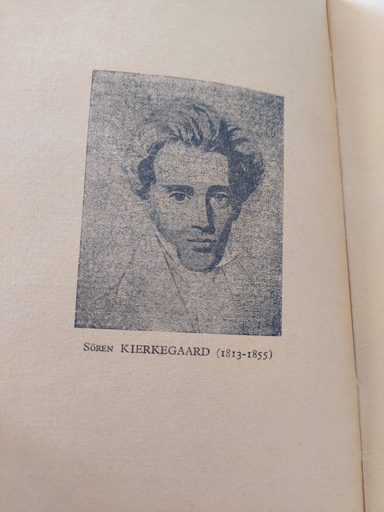 Introduction a Kierkegaard / Regis Jolivet - طبعة ١٩٤٦ - متجر كتب مصر - متجر كتب مصر