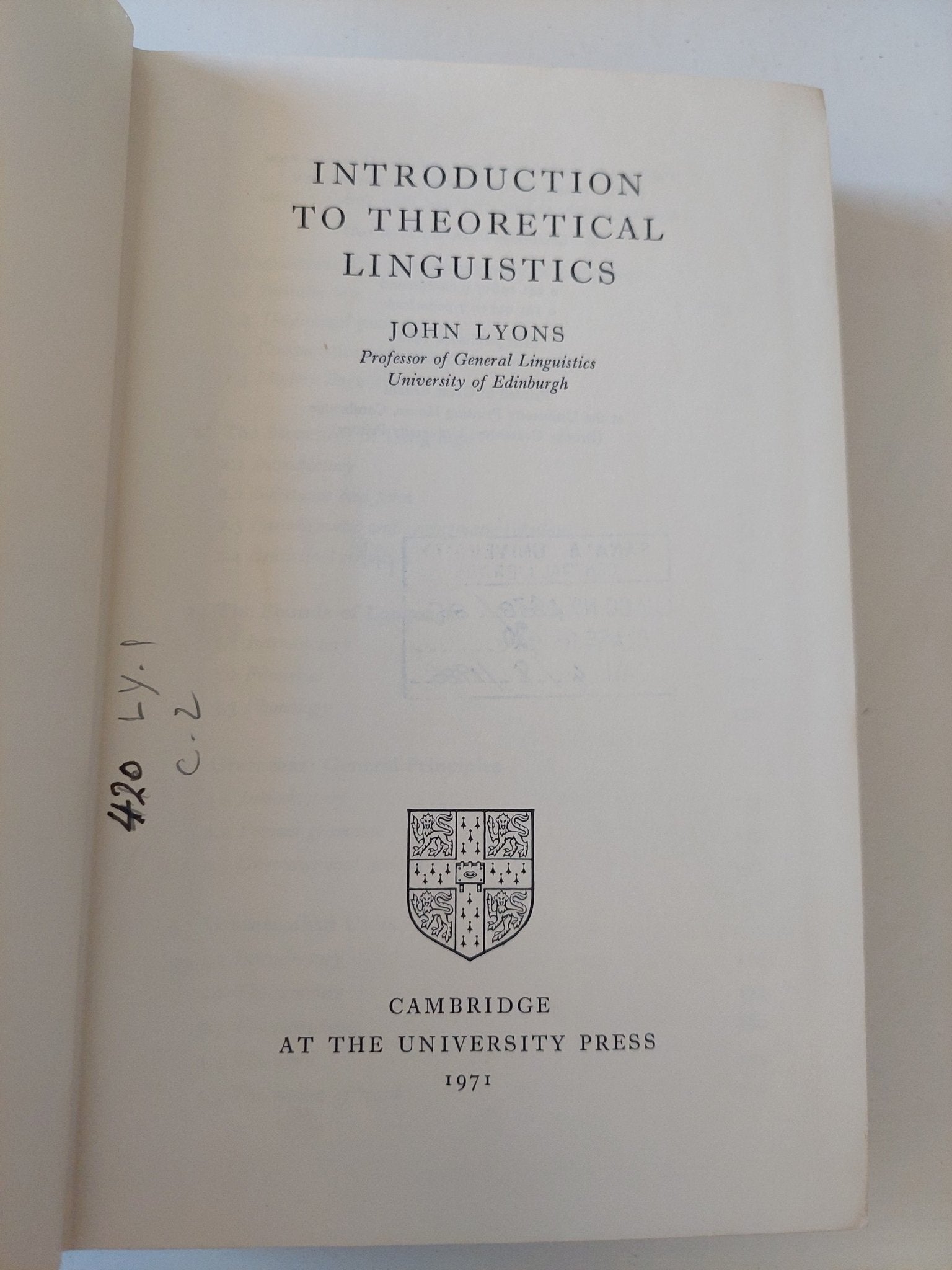 Introduction to Theoretical Linguistics / John Lyons - هارد كفر - متجر كتب مصر - المكتبة الفلسفية