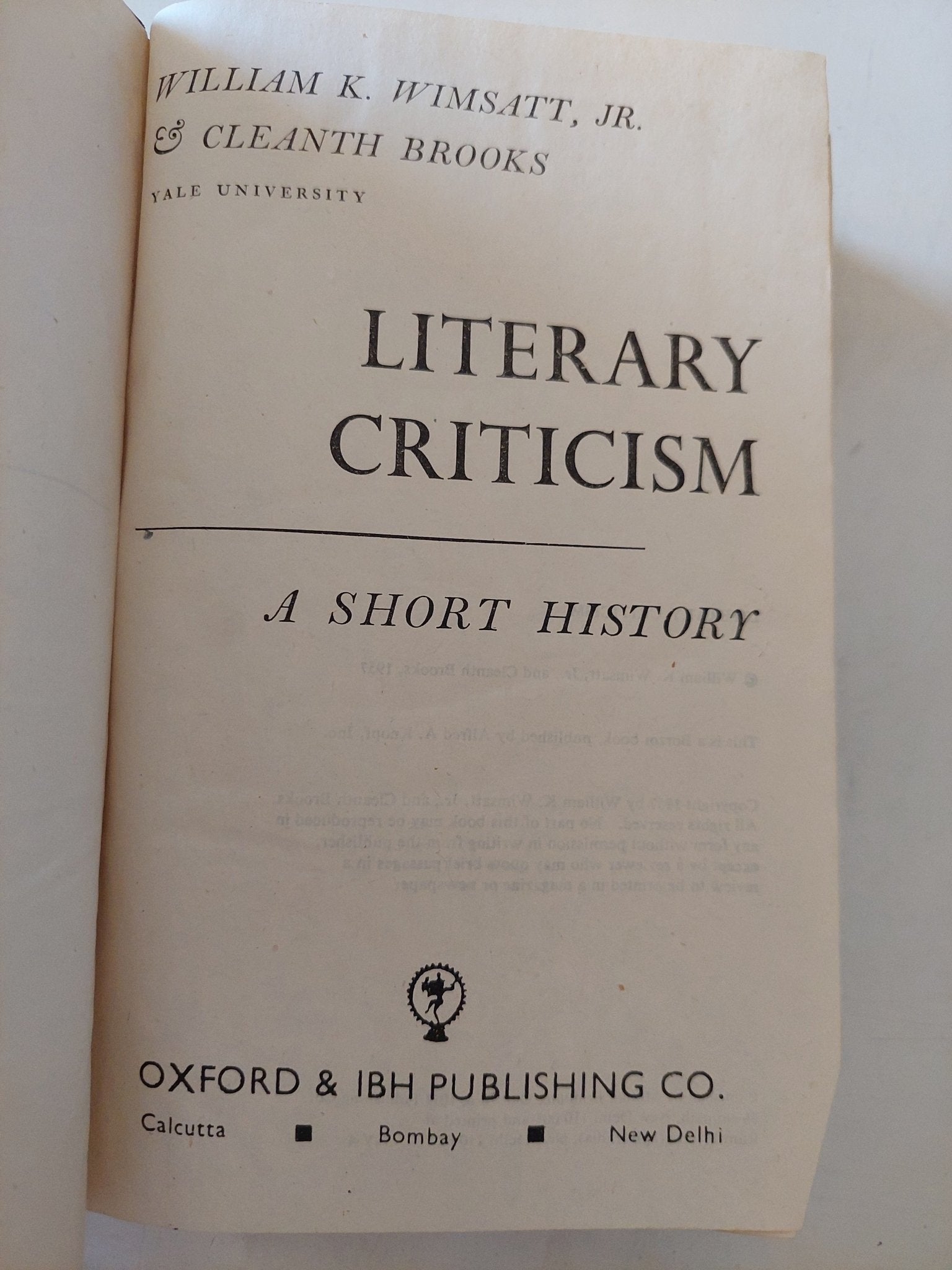 Literary criticism a short history - متجر كتب مصر - المكتبة الفلسفية