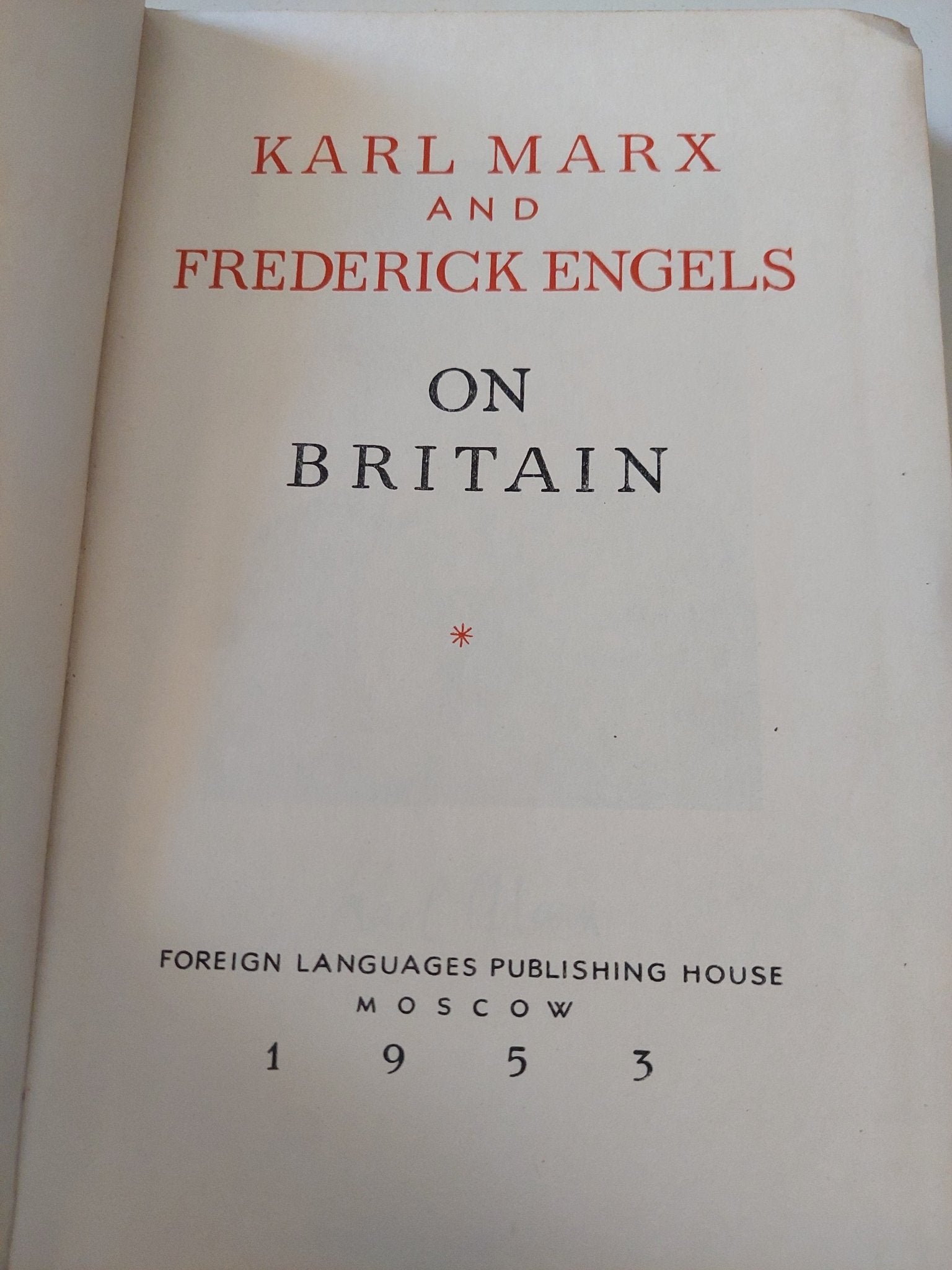 On Britain / Karl Marx & Frederick Engels - متجر كتب مصر - متجر كتب مصر