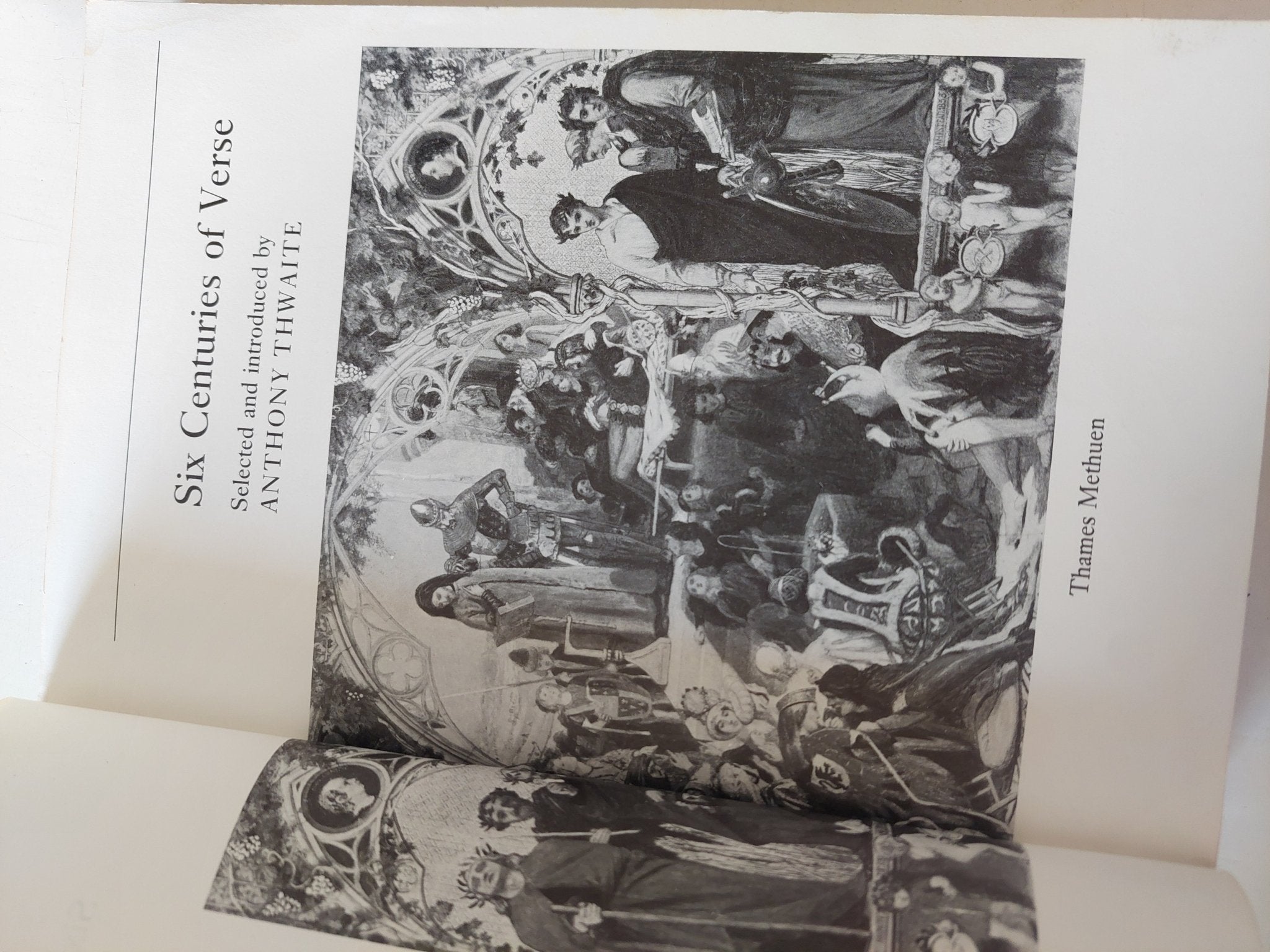 Six Centuries of Verse - Anthony Thwaite / ملحق بالصور - متجر كتب مصر - متجر كتب مصر