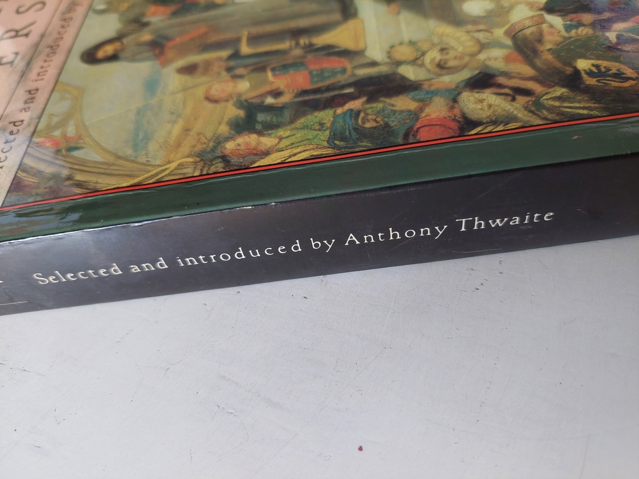 Six Centuries of Verse - Anthony Thwaite / ملحق بالصور - متجر كتب مصر - متجر كتب مصر