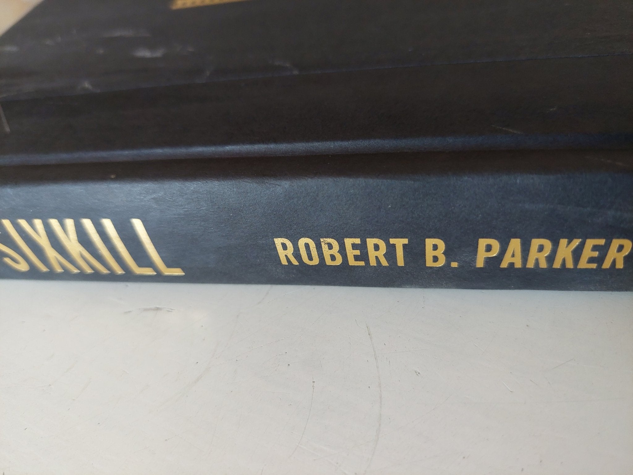Sixkill / Robert Parker - هارد كفر - متجر كتب مصر - المكتبة الفلسفية