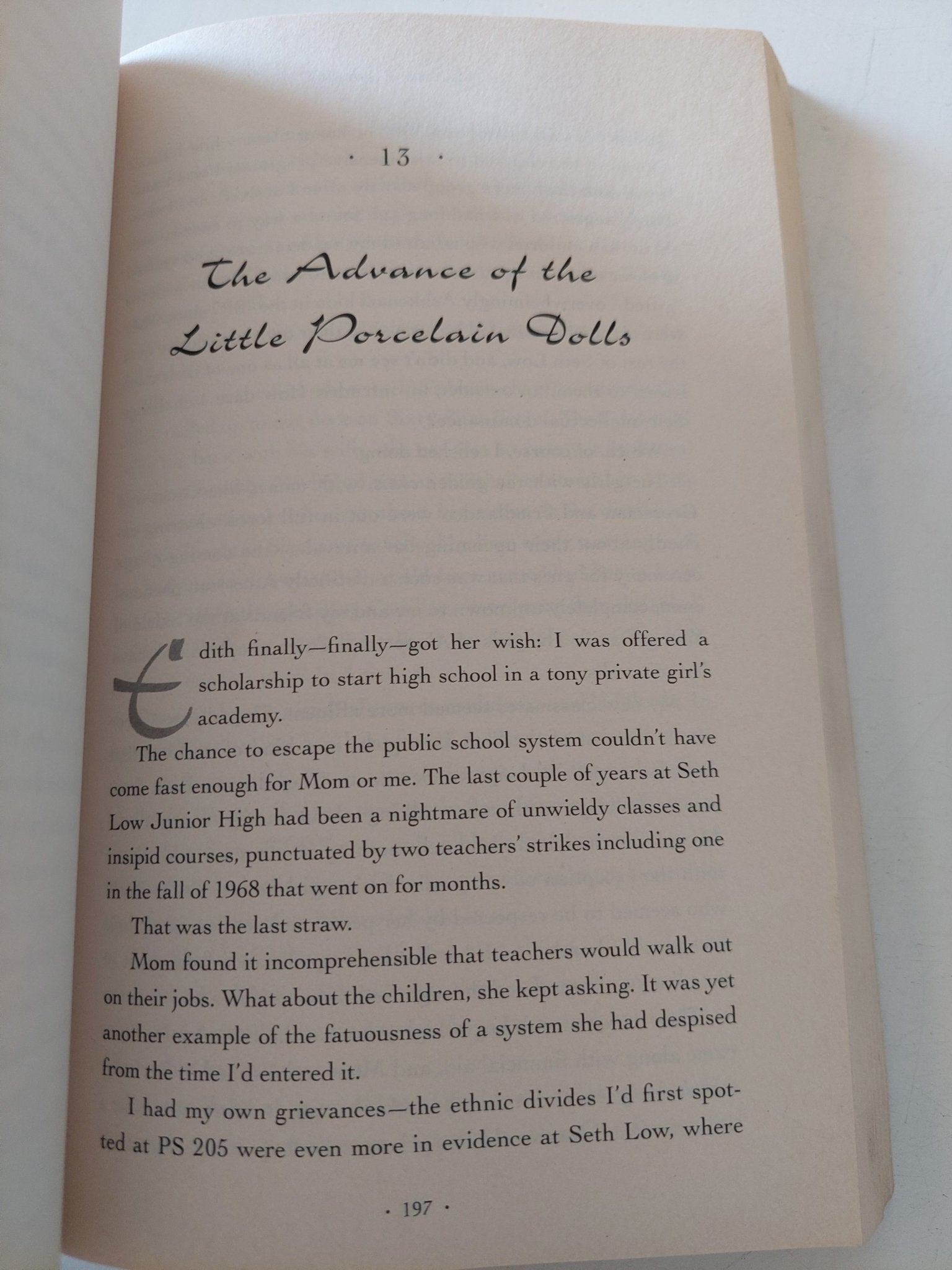 The arrogant years / Lucette Lagnado - متجر كتب مصر - متجر كتب مصر