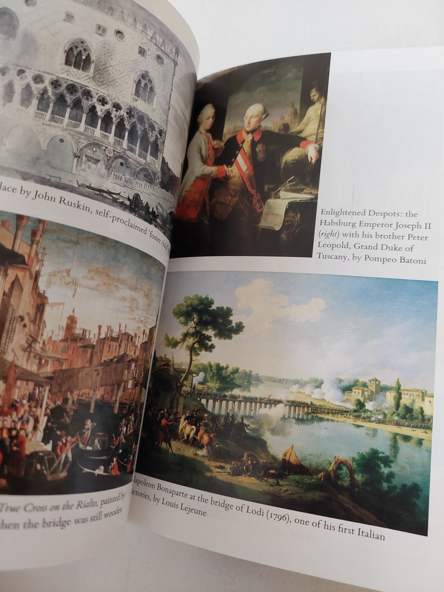 The pursuit of Italy / David Gilmour - ملحق بالصور - متجر كتب مصر - متجر كتب مصر