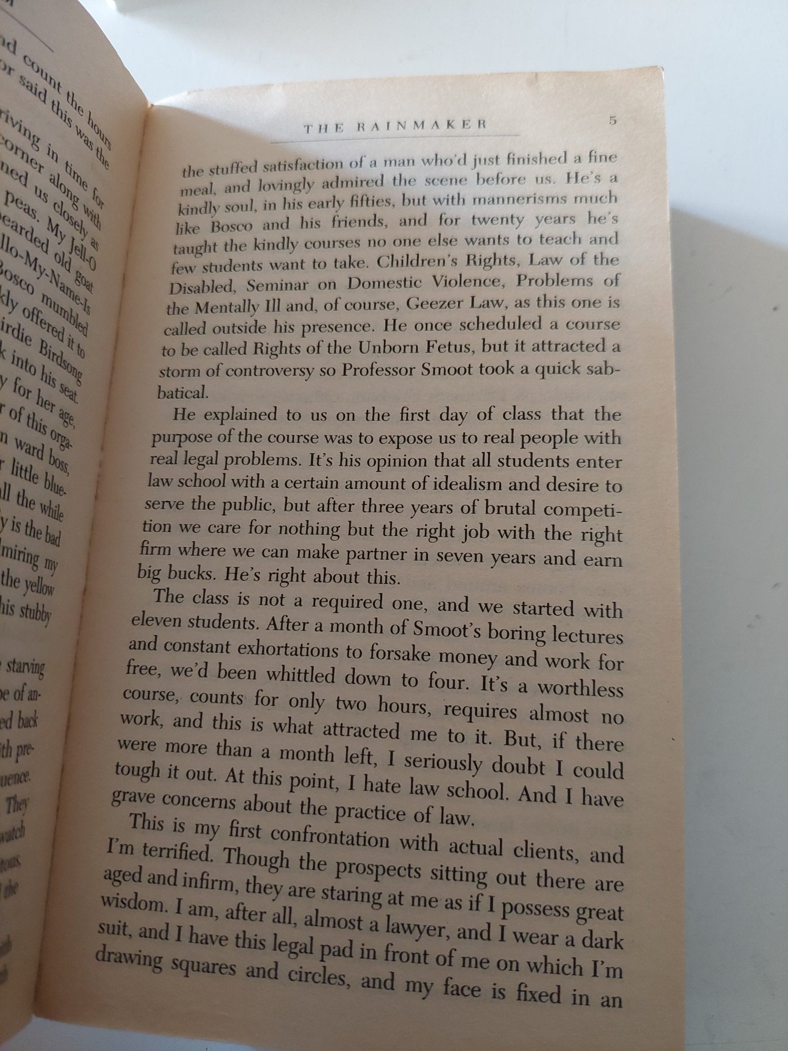 The Rainmaker / John Grisham - متجر كتب مصر - متجر كتب مصر