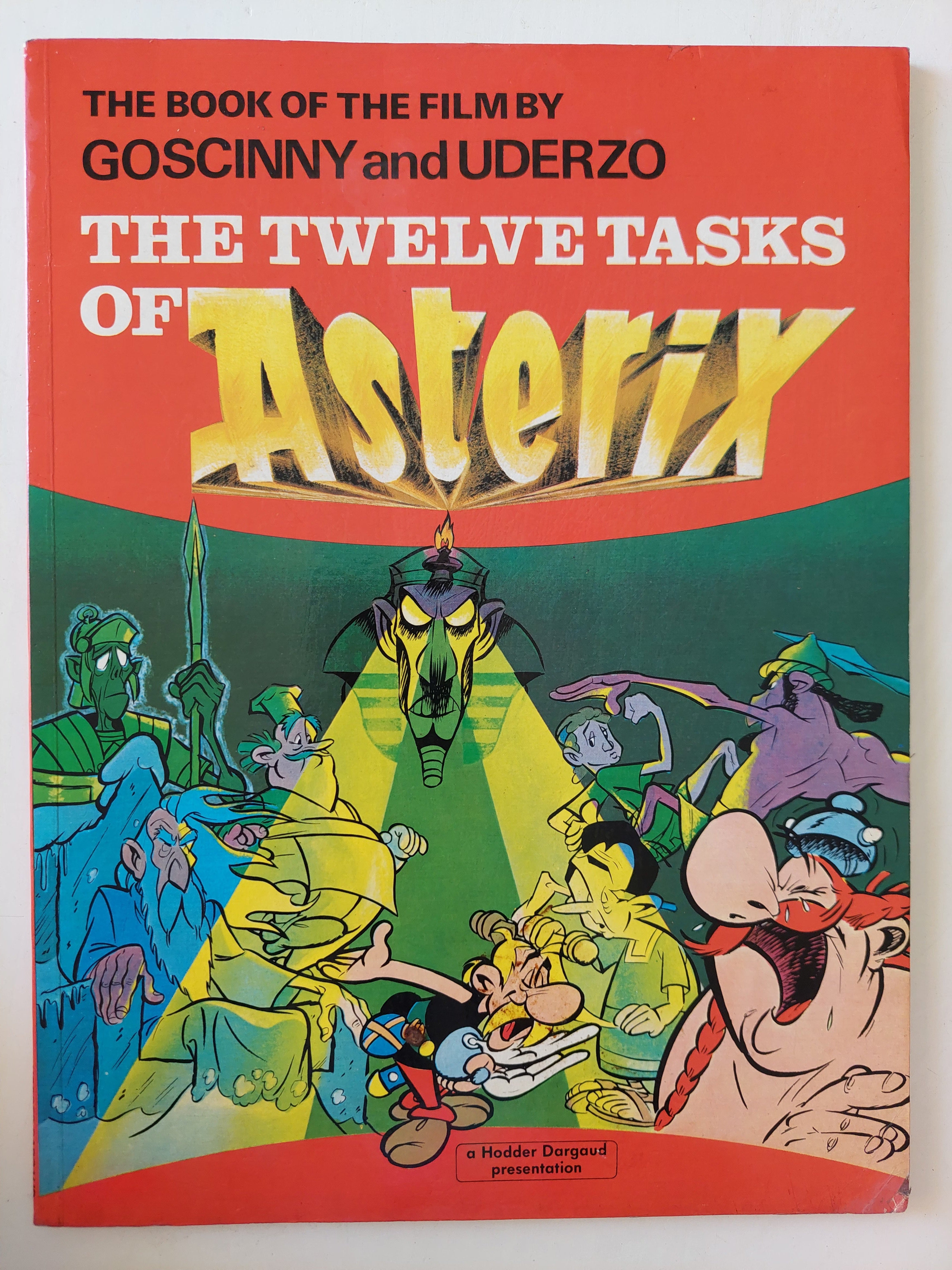 the twelve tasks of Asterix / Goscinny and Uderzo - قطع كبير - متجر كتب مصرمتجر كتب مصر