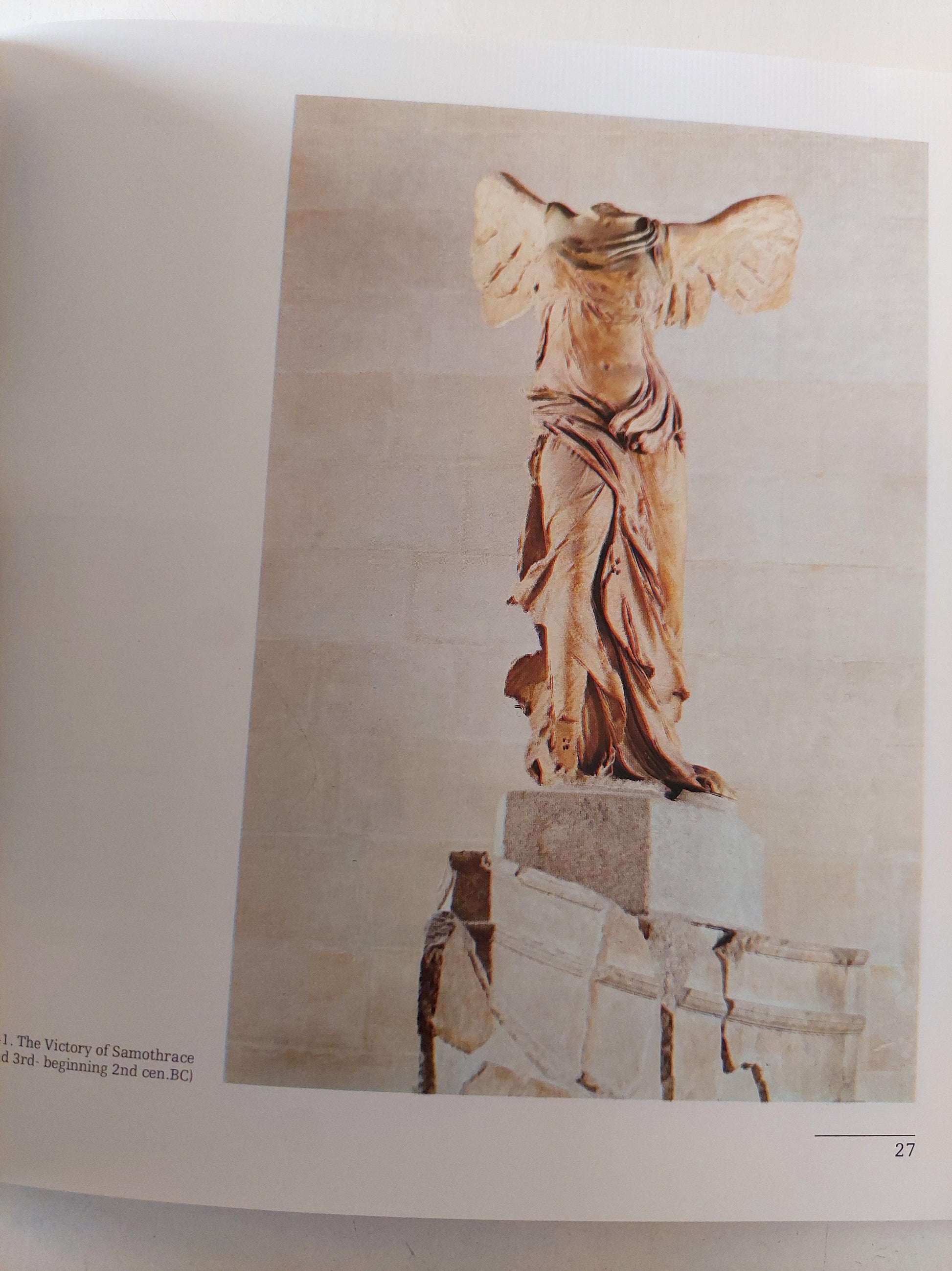 LOUVRE - متجر كتب مصر