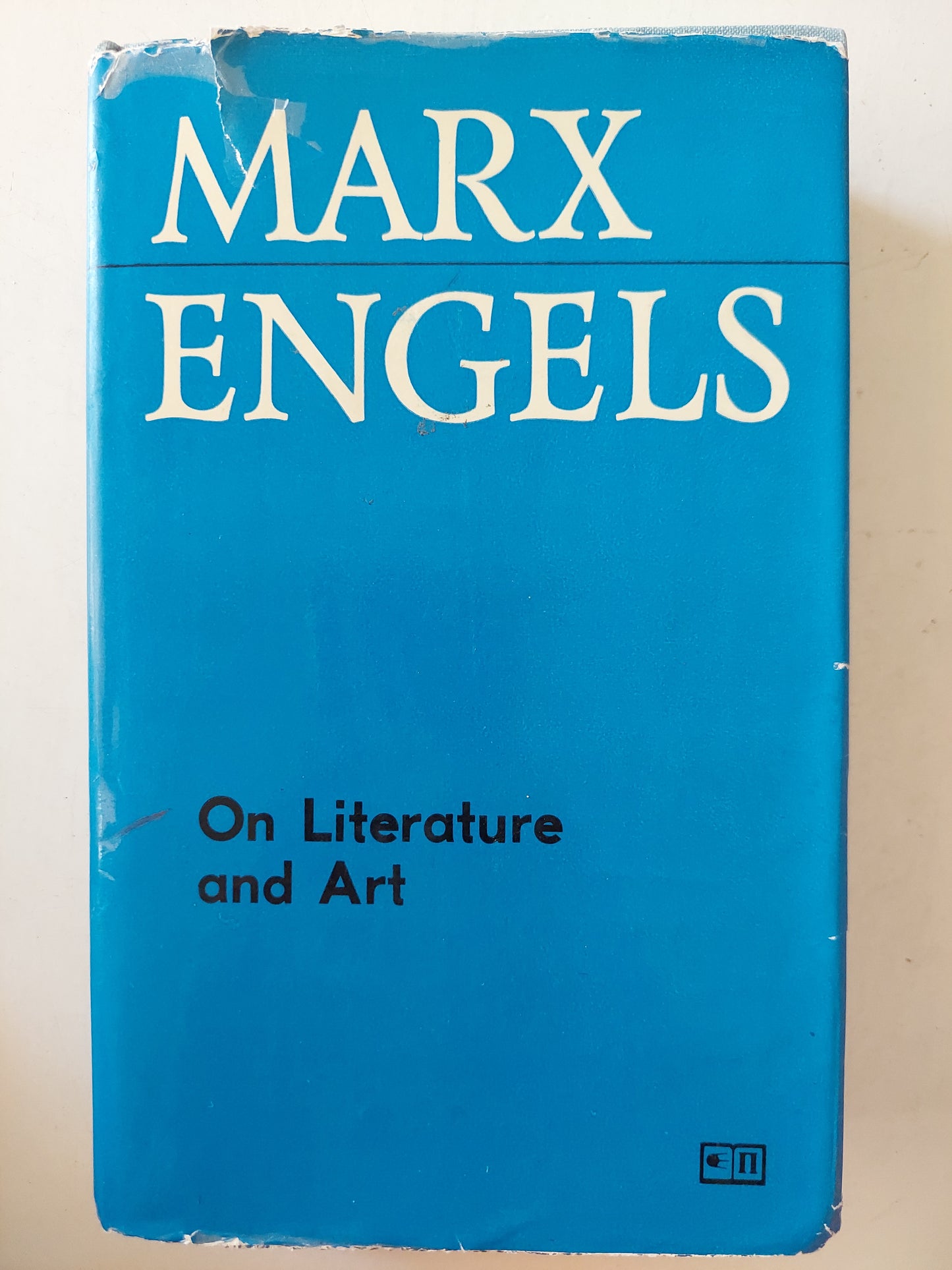 On Literature and Art / Marx - Engels هارد كفر / دار التقدم - موسكو