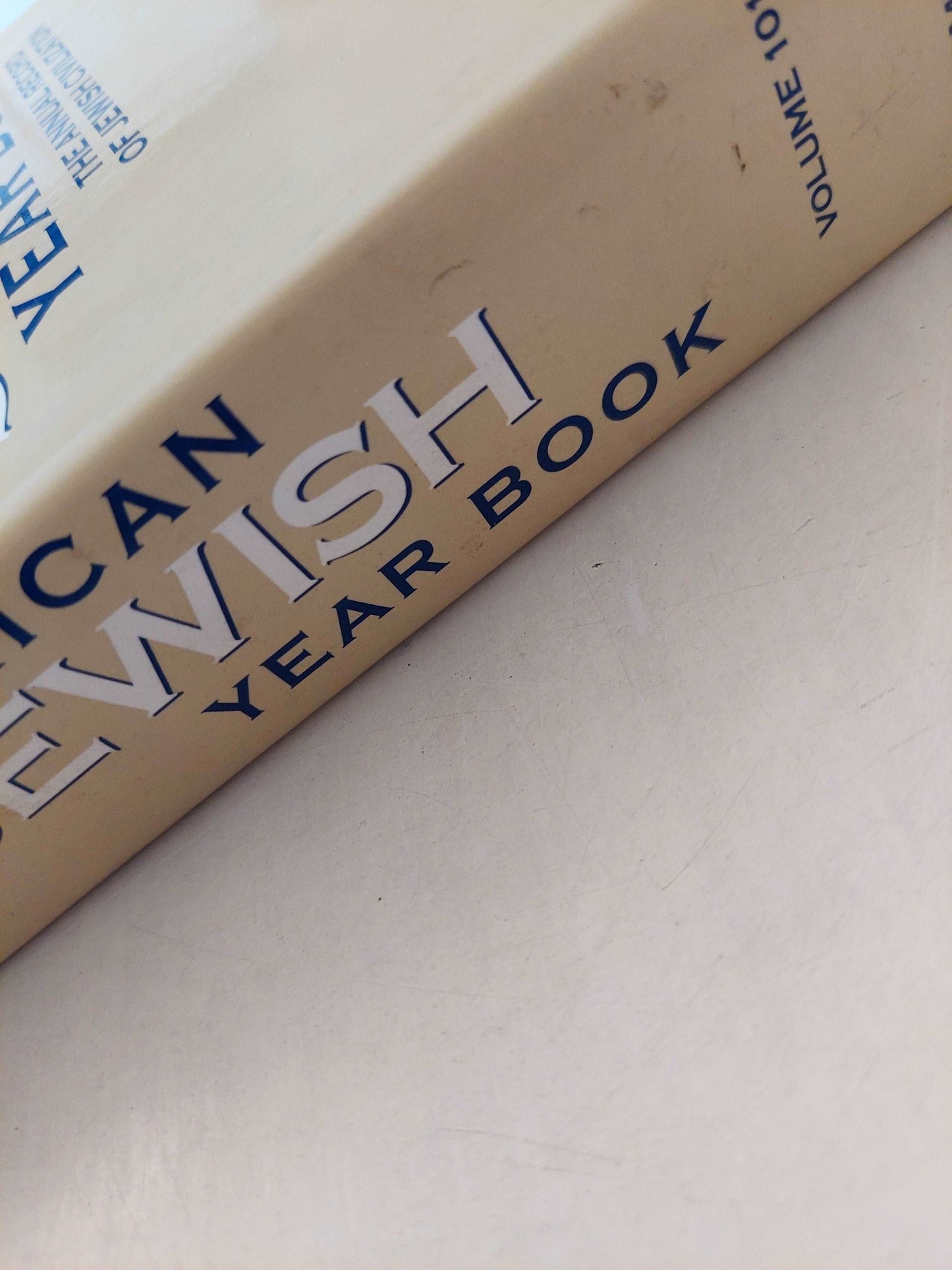 American Jewish year book 2001 .. the annual record of Jewish civilization  هارد كفر