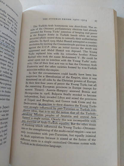 The Ottoman Empire and its successors / Peter Mansfield