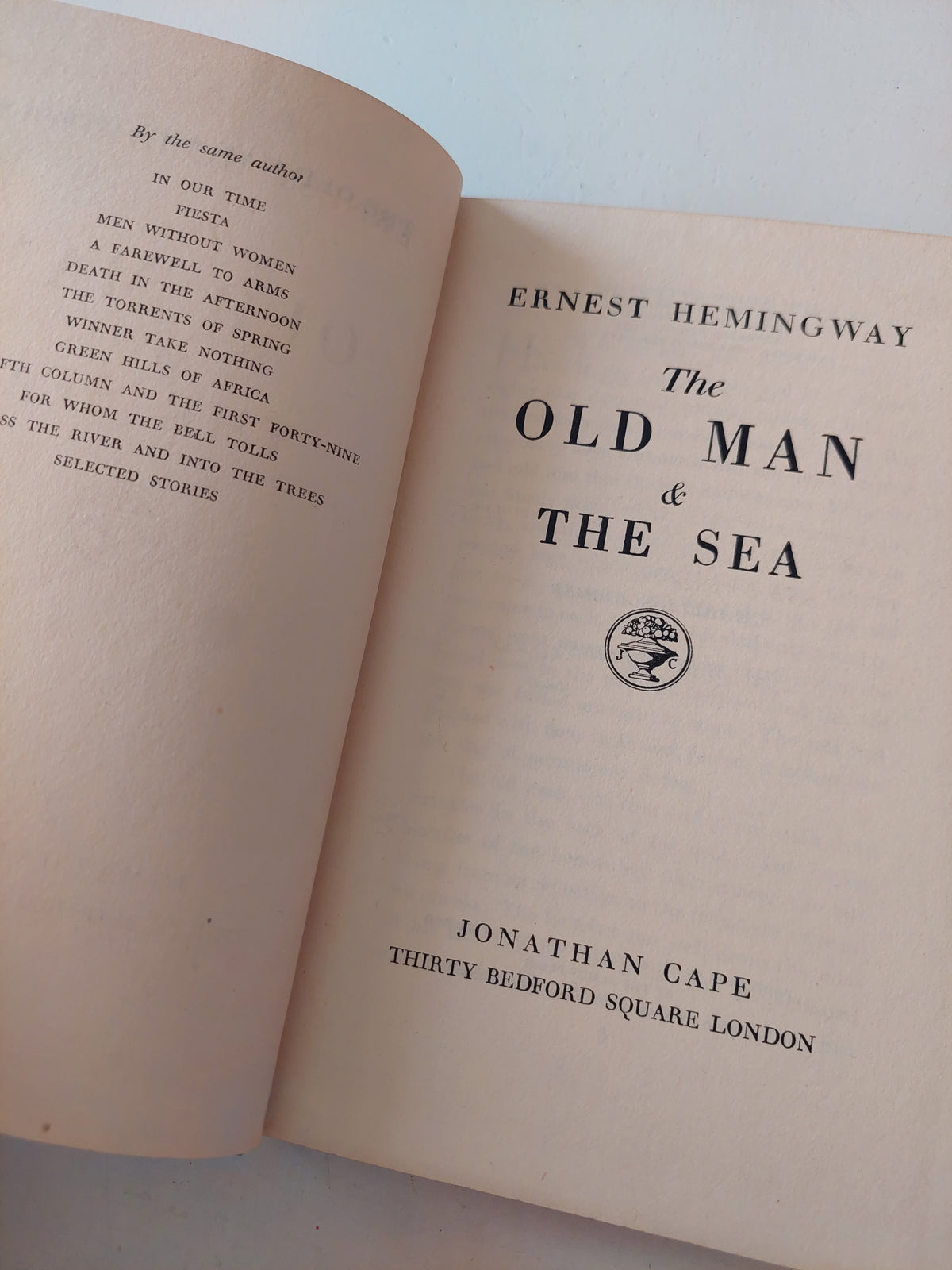The old man and the sea / ernest Hemingway - هارد كفر