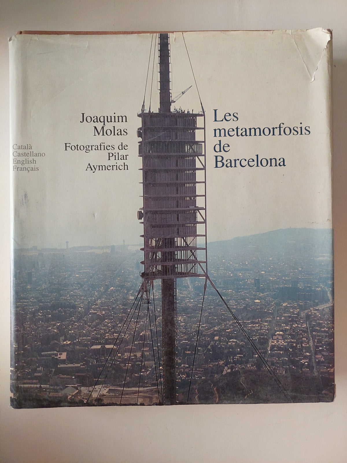 Les metamorfosis de Barcelona / Joaquim Molas - قطع كبير ملحق بالصور/ هارد كفر - متجر كتب مصرمتجر كتب مصر