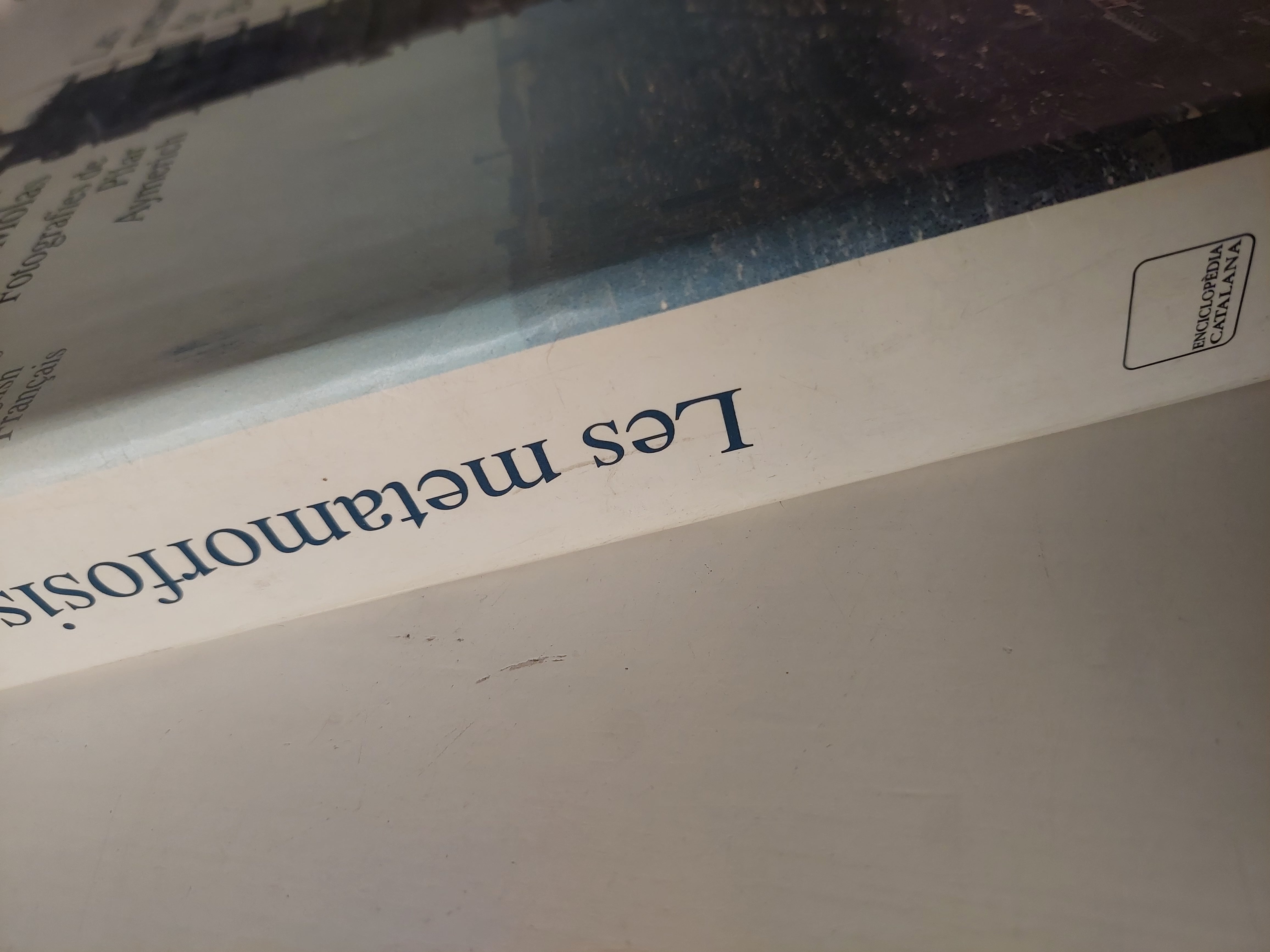 Les metamorfosis de Barcelona / Joaquim Molas - قطع كبير ملحق بالصور/ هارد كفر - متجر كتب مصرمتجر كتب مصر