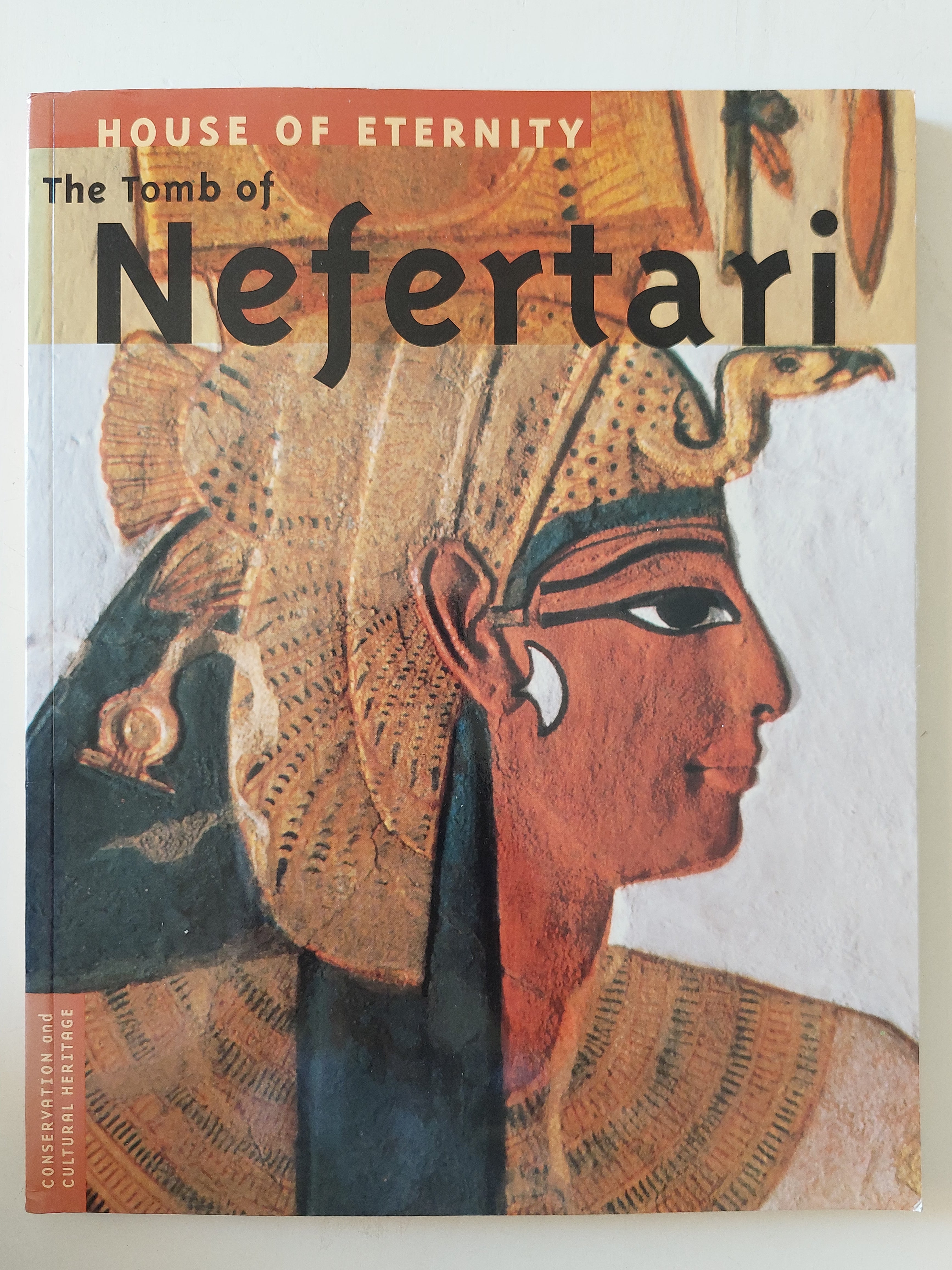 the tomb of Nefertari 