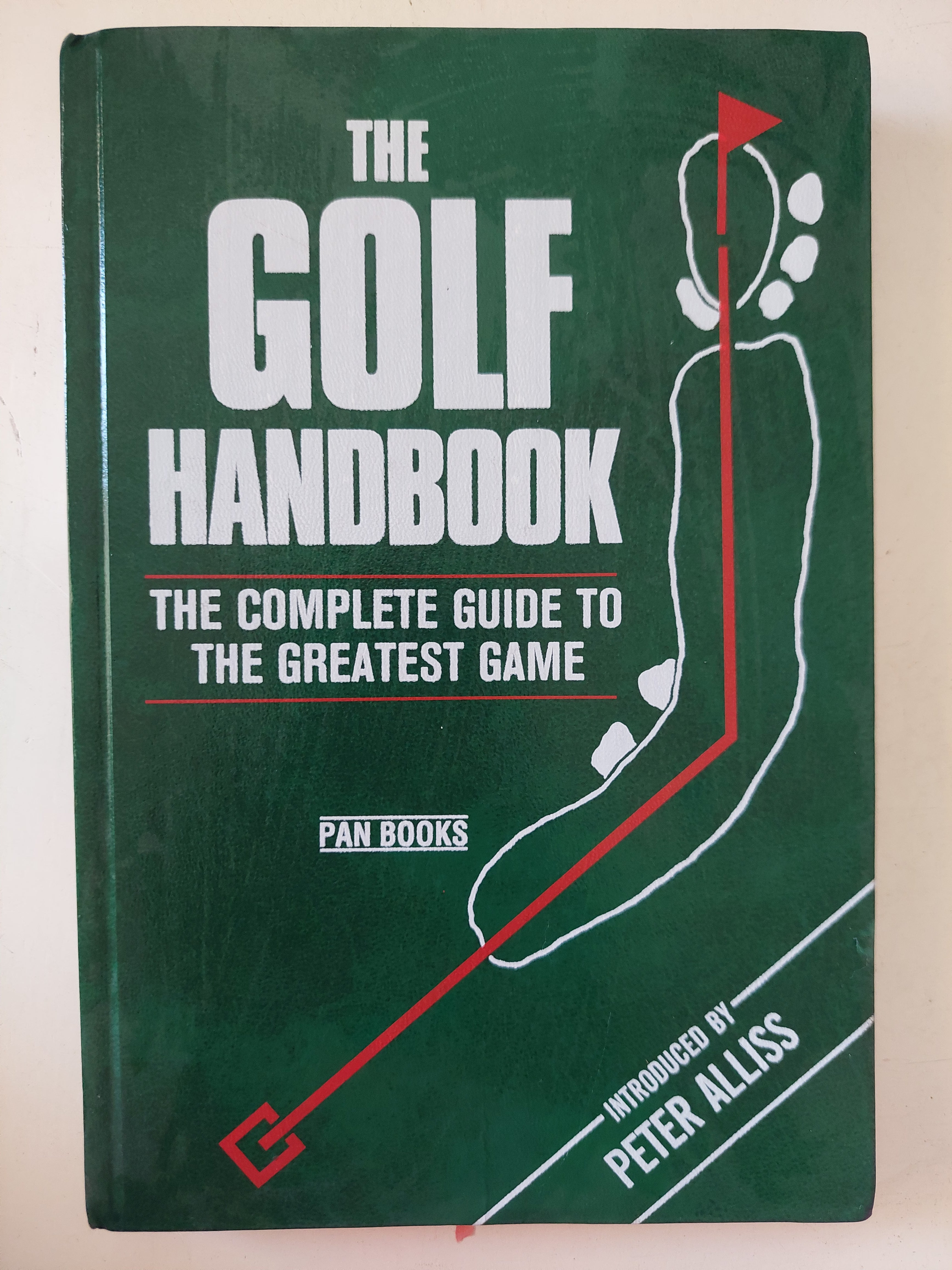The golf handbook / Peter Aliss - هارد كفر ملحق بالصور - متجر كتب مصرمتجر كتب مصر