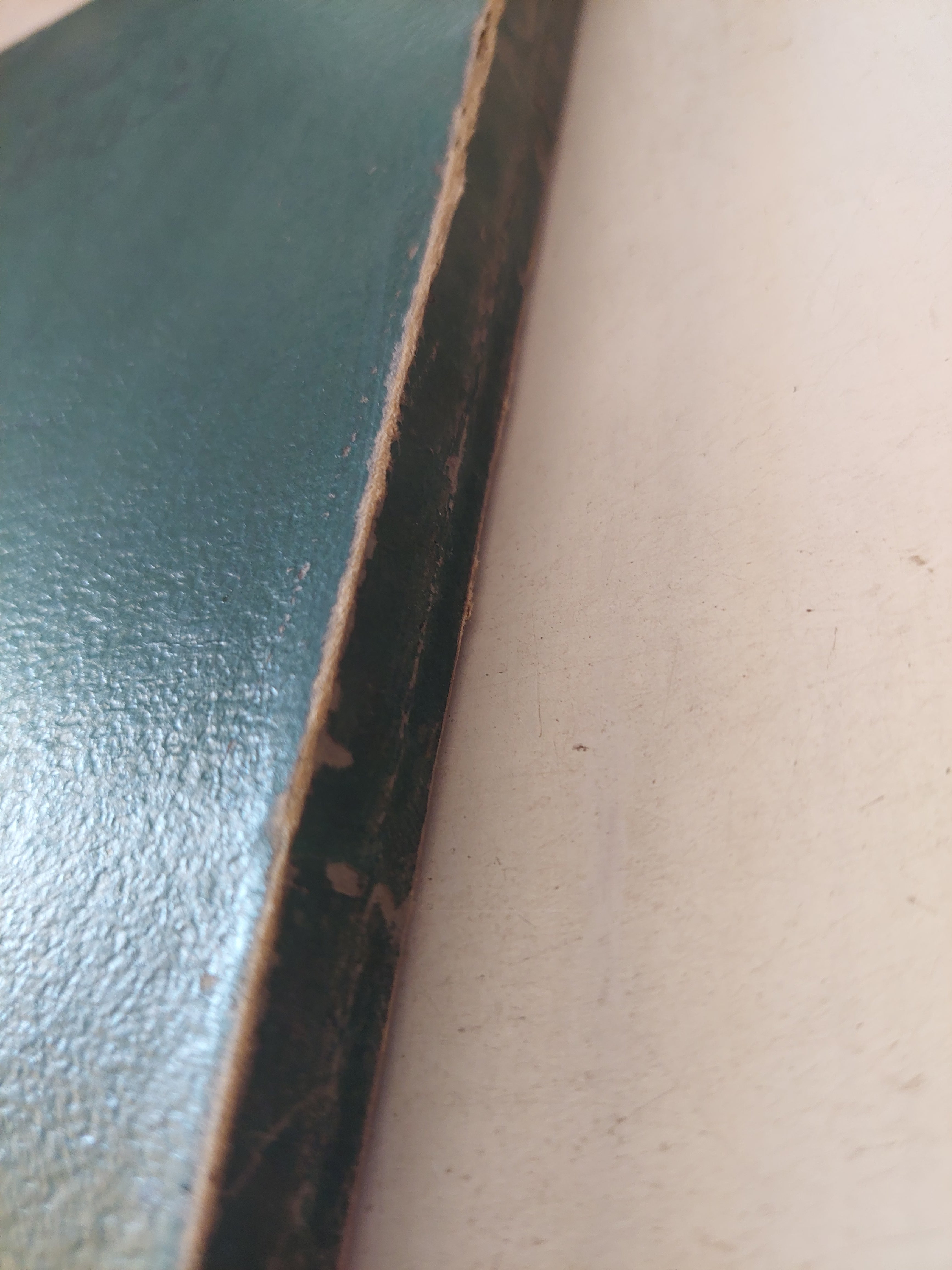 قصص العلماء والمخترعين الجزء الأول / محمد عاطف البرقوقى - الطبعة الأولي ١٩٤٠ - متجر كتب مصرمتجر كتب مصر