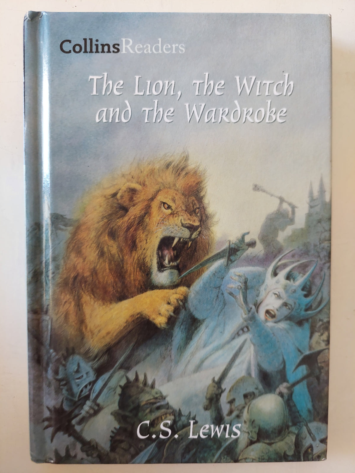 The lion the witch and the wardrobe / C. S. Lewis