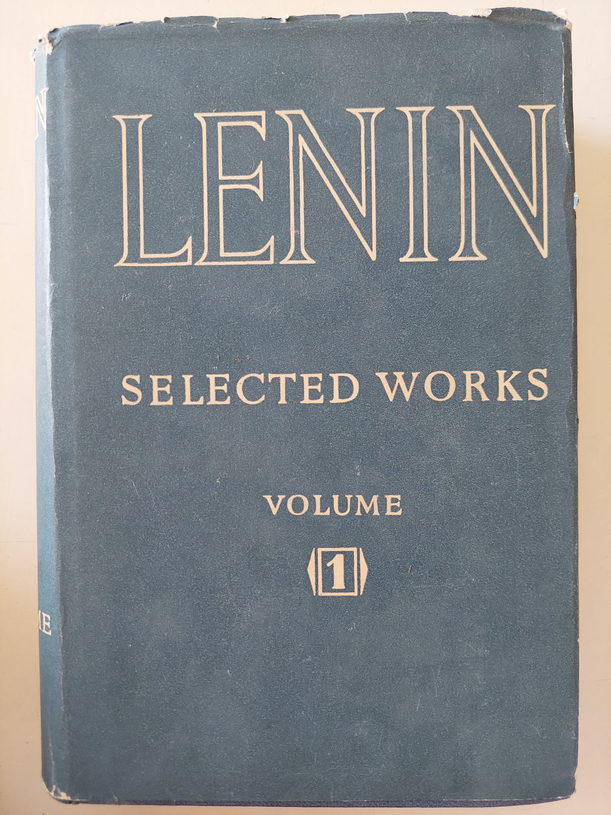 Selected works / Lenin - ٣ أجزاء هارد كفر ١٩٦٠