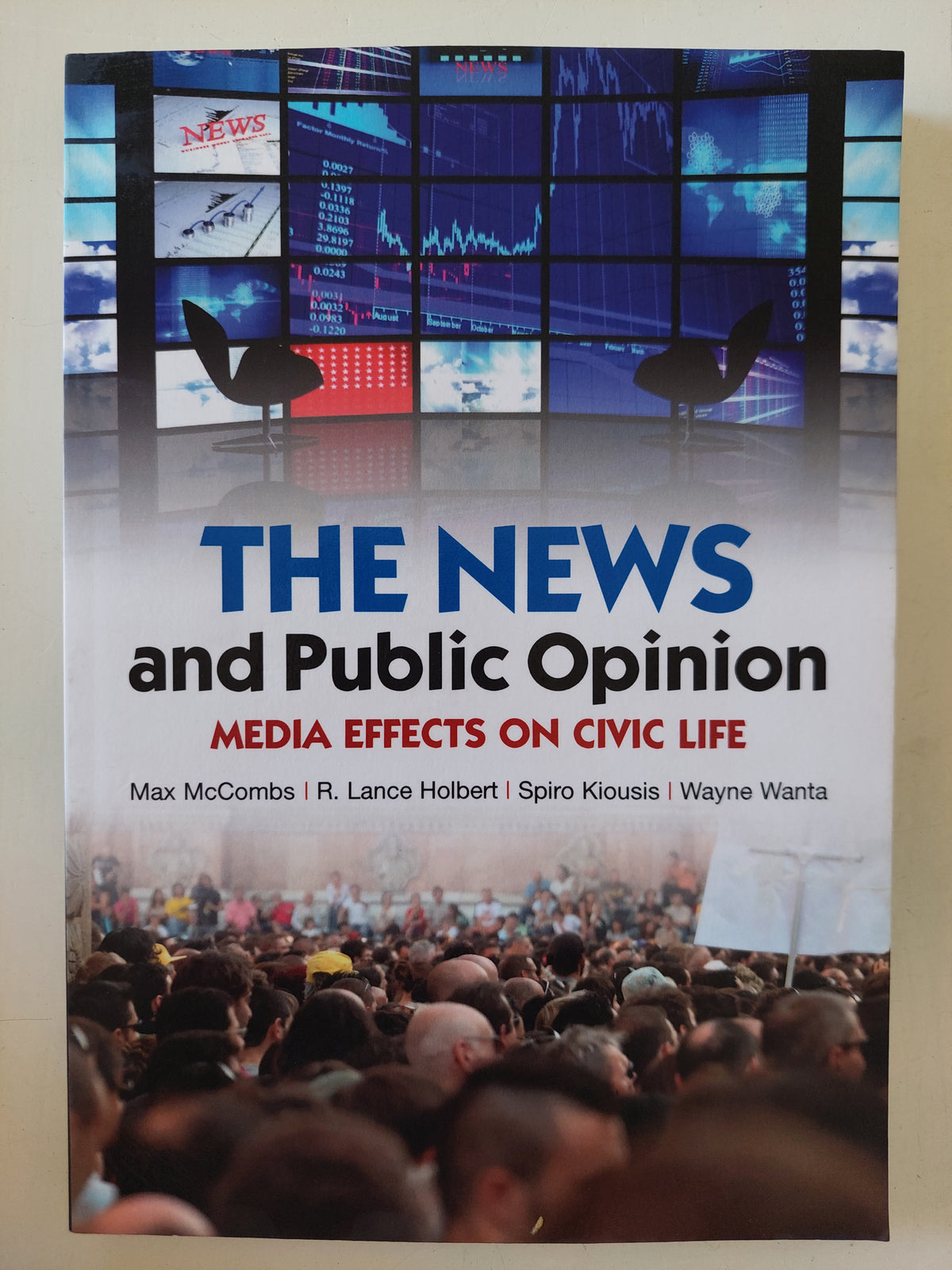 The news and public opinion .. media effects on civic life 