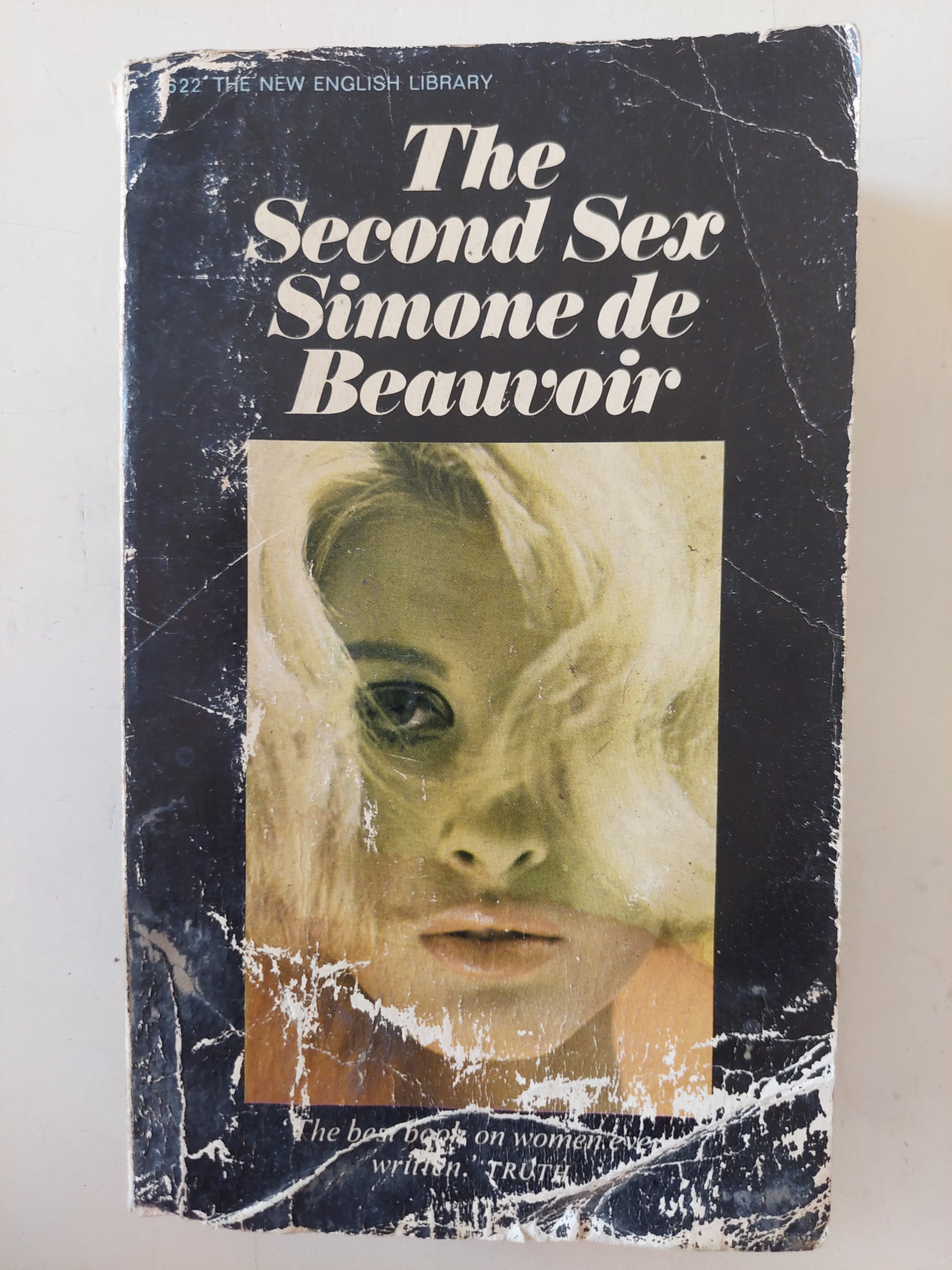 The Second Sex / Simone De Beauvoir 