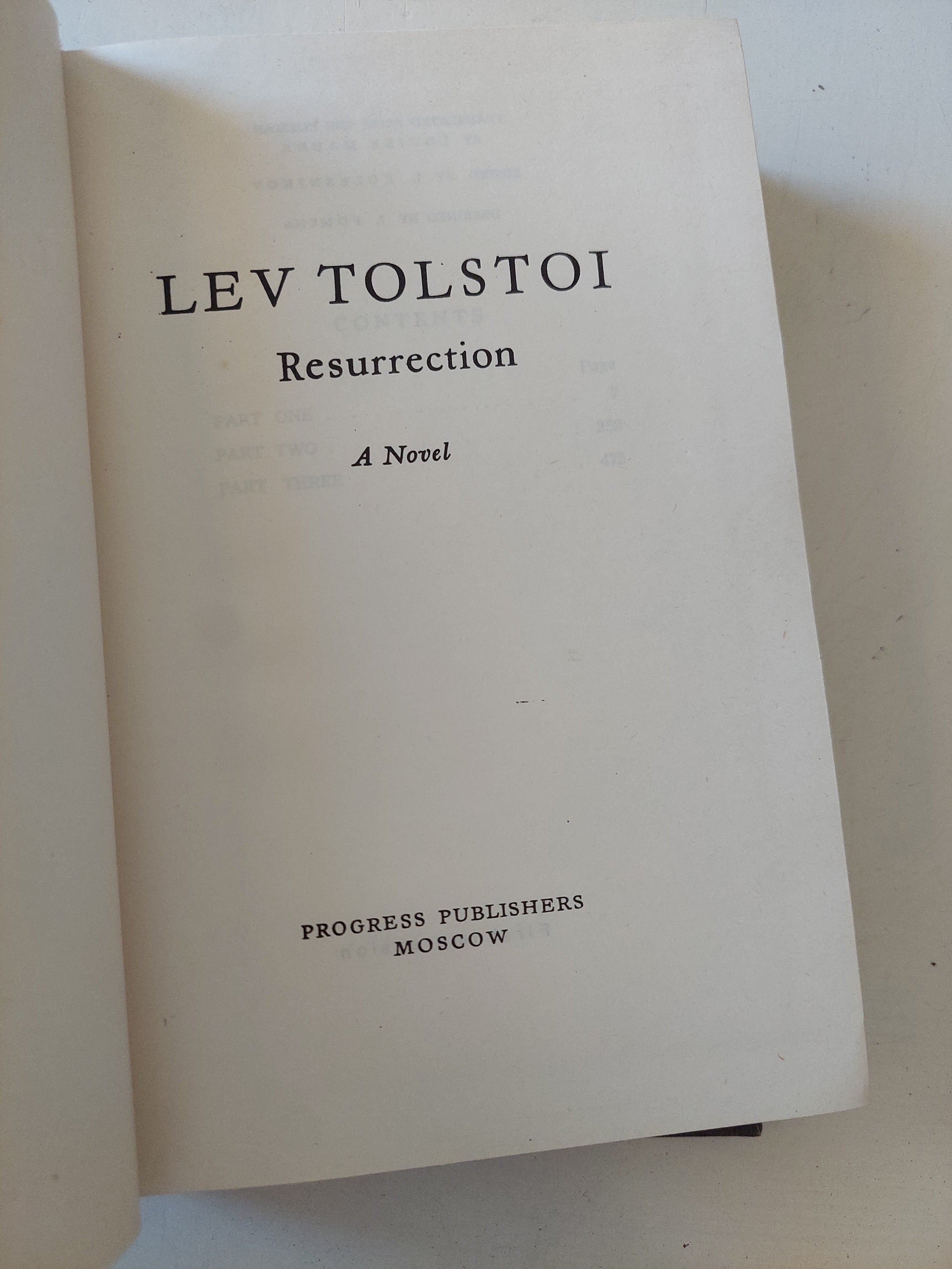 Resurrection / Lev Tolstoy 