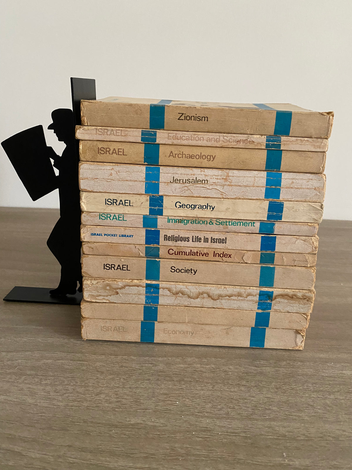 Israel pocket library - ١٢ جزء