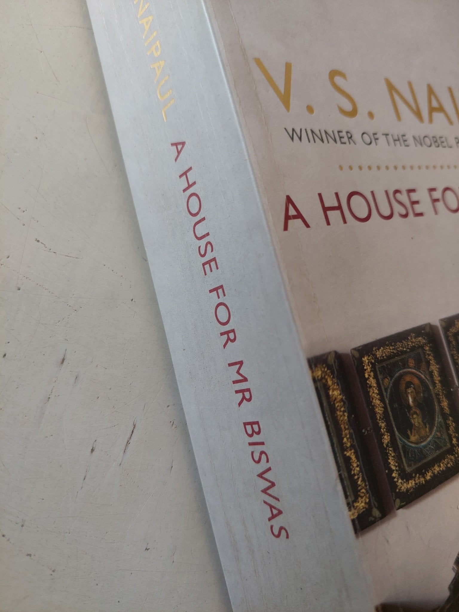 A house for mr Biswas / V. S. Naipaul - متجر كتب مصر - متجر كتب مصر