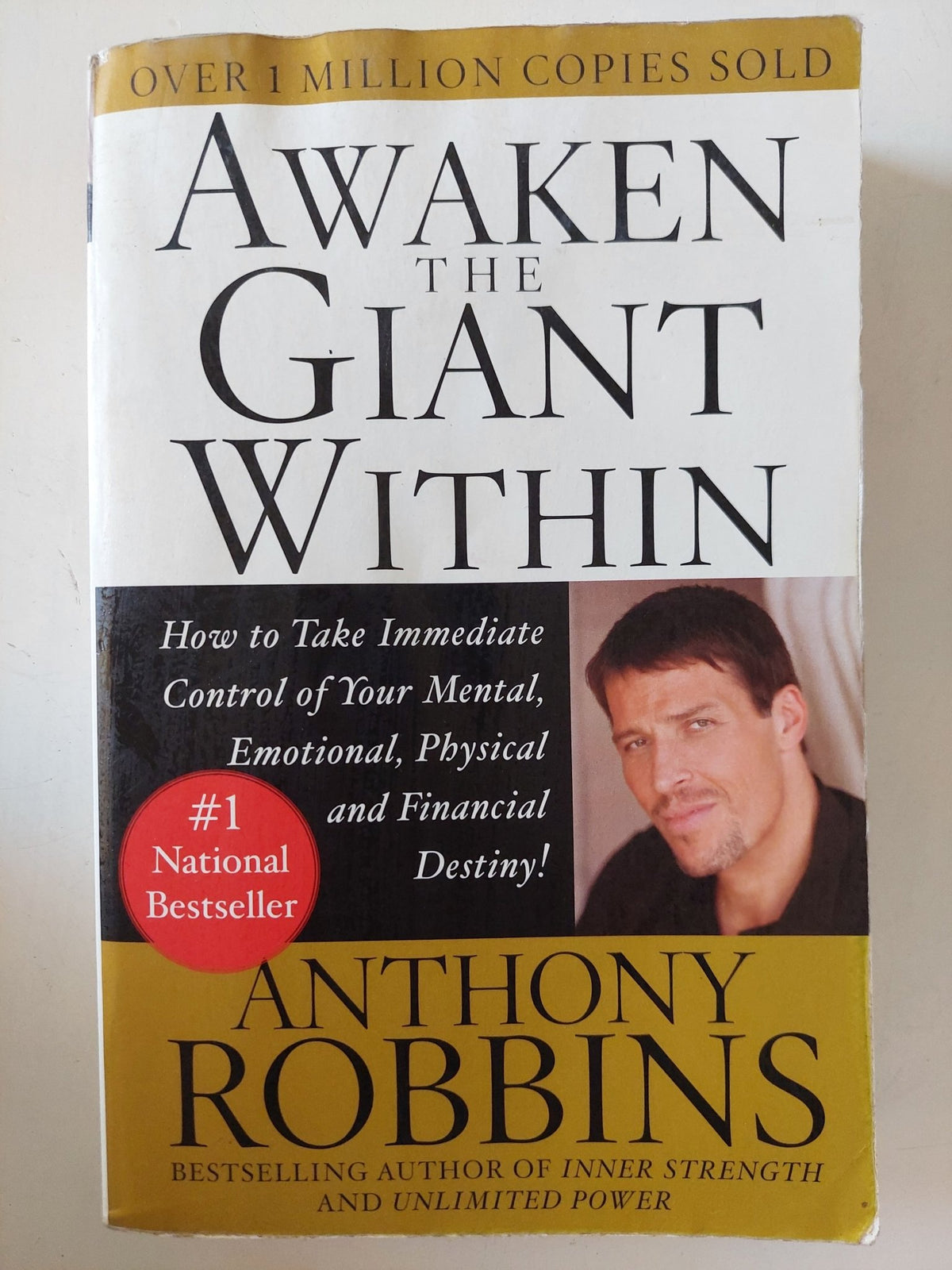 Awaken the giant within / Anthony Robbins - متجر كتب مصر - متجر كتب مصر