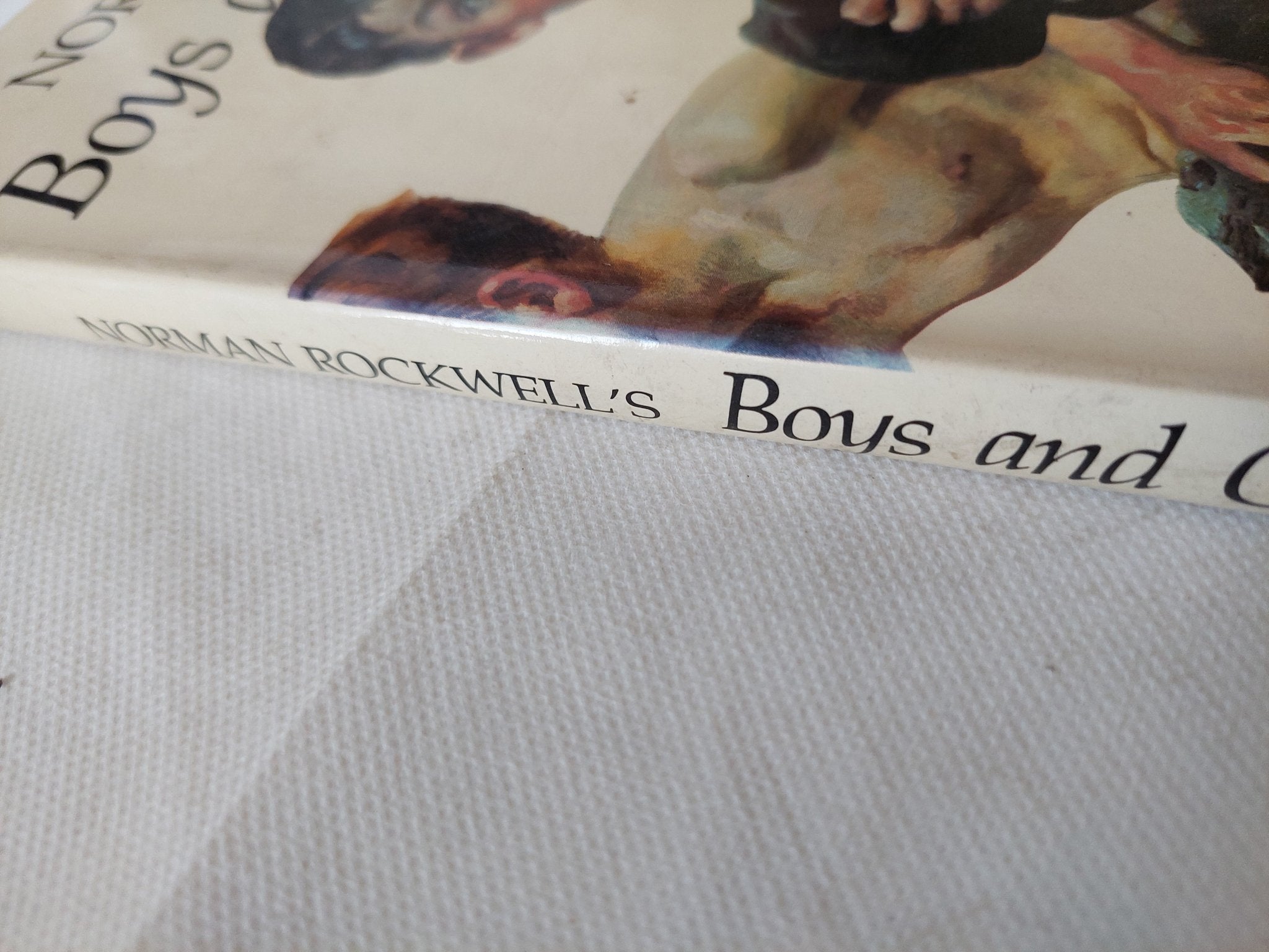 Boys and girls at play / George Mendoza - قطع كبير ملحق بالصور / هارد كفر - متجر كتب مصر - متجر كتب مصر