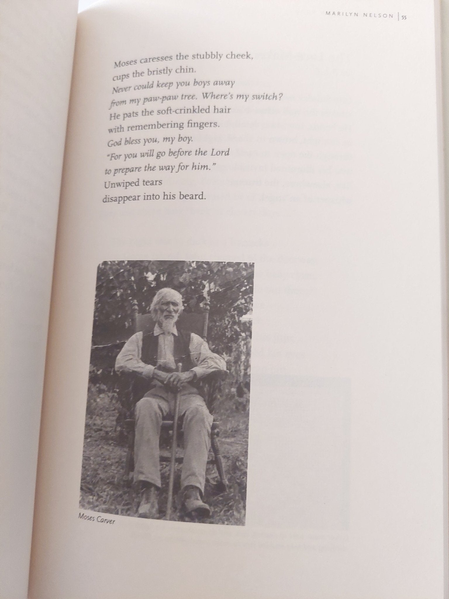 Carver .. a life in poems / Marilyn nelson - هارد كفر ملحق بالصور - متجر كتب مصرمتجر كتب مصر