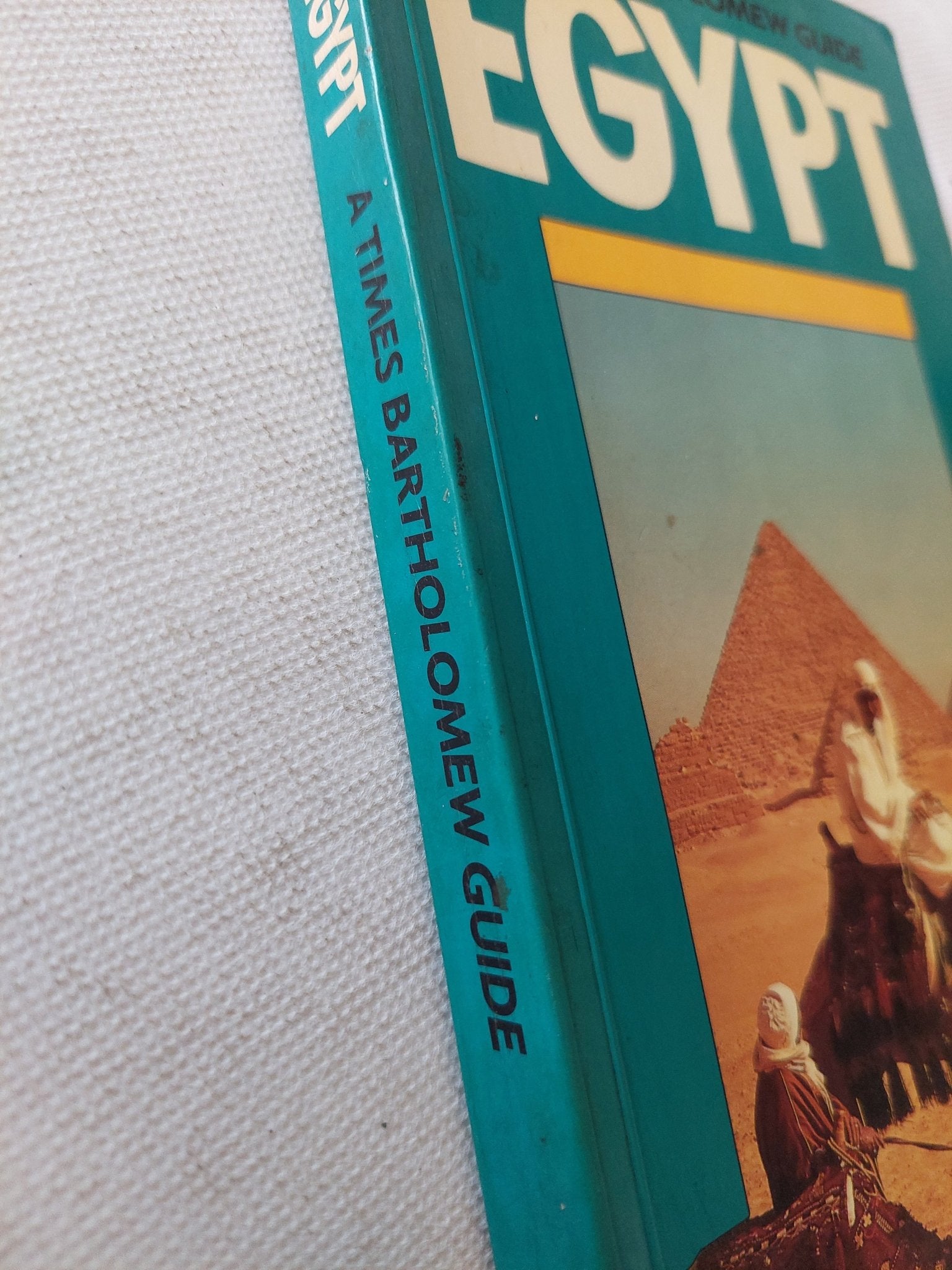 Egypt a guide - متجر كتب مصر - متجر كتب مصر