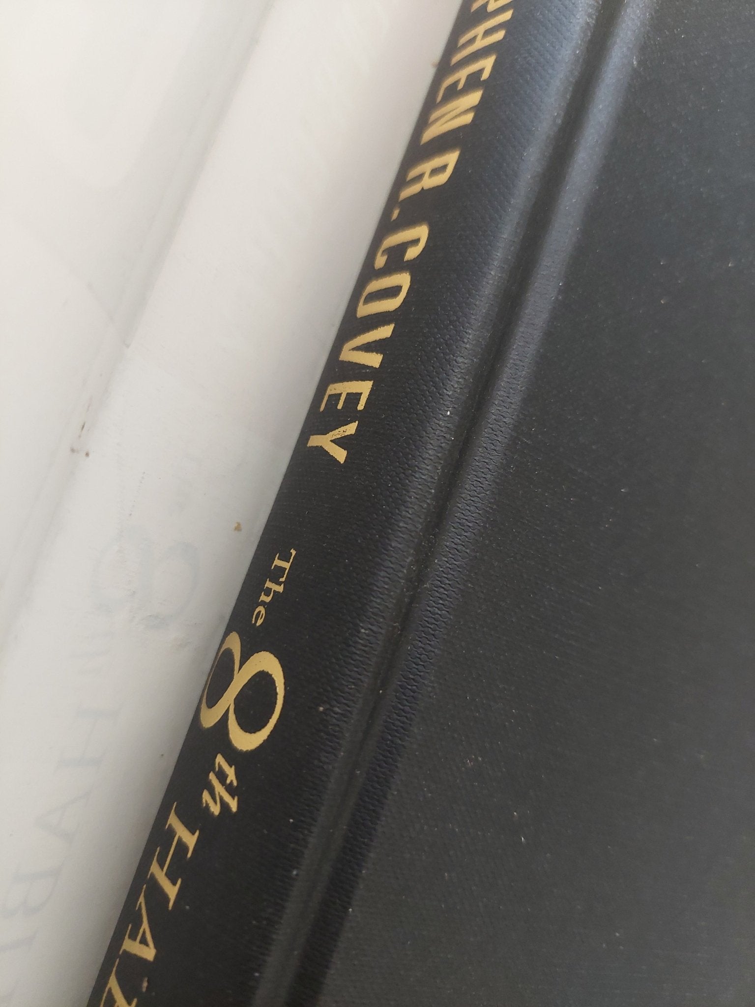 هارد كفر + CD - The 8th habit from effectiveness to greatness / Stephen R Covey - متجر كتب مصرمتجر كتب مصر