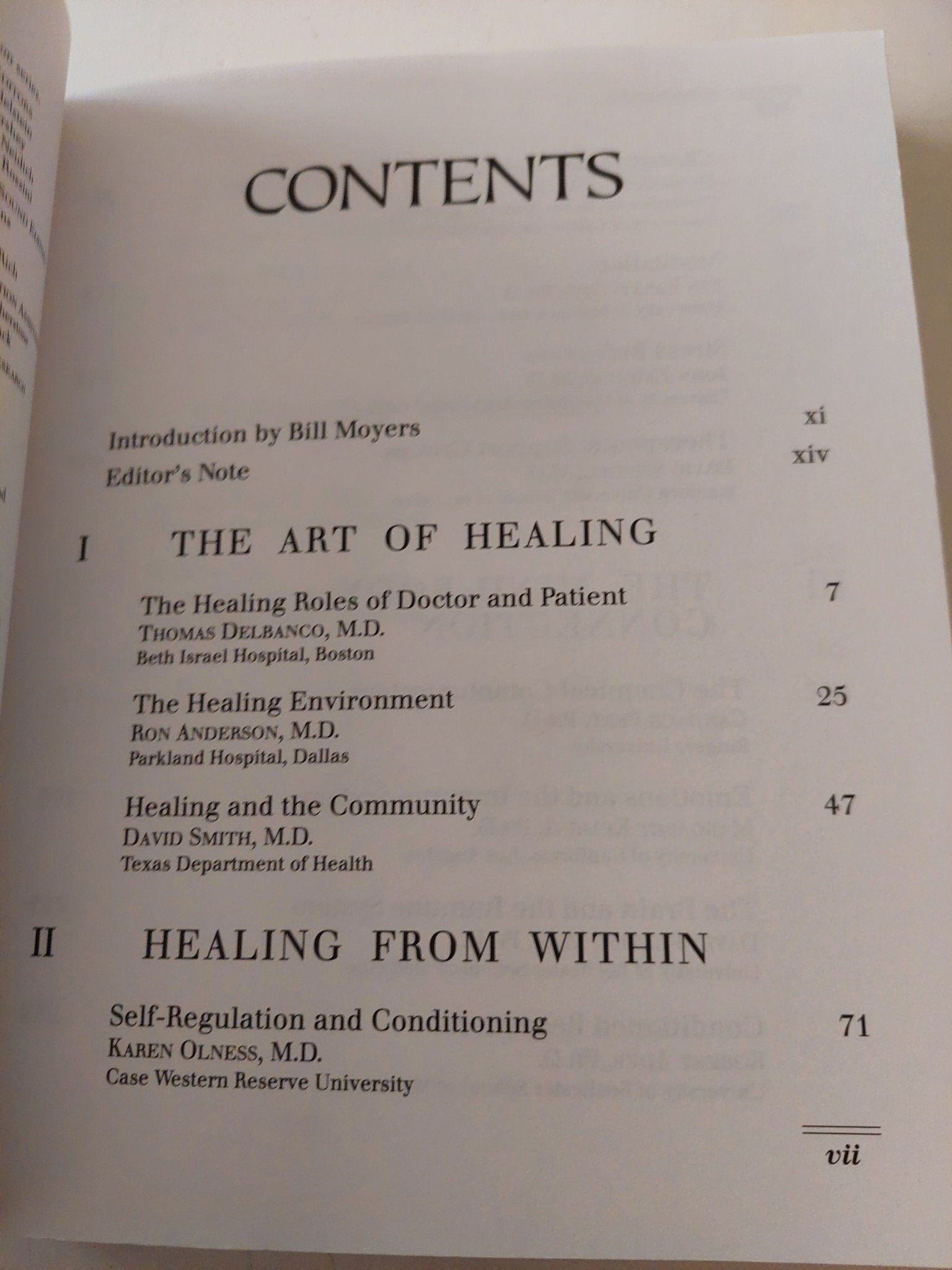 healing and the mind / Bill Moyers - قطع كبير ملحق بالصور - متجر كتب مصر - متجر كتب مصر