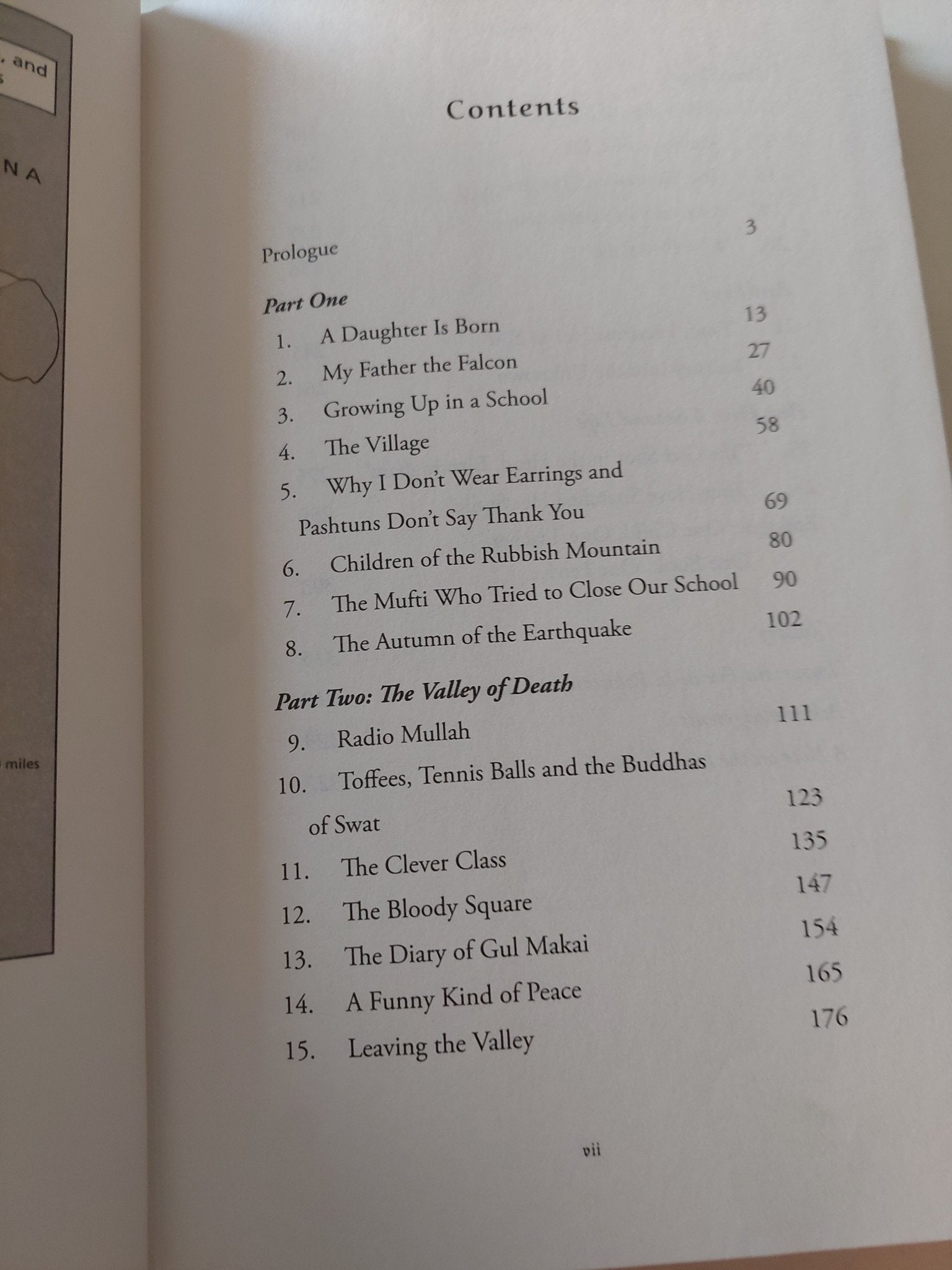 I am Malala / Malala Yousafzai - هارد كفر ملحق بالصور - متجر كتب مصر - متجر كتب مصر