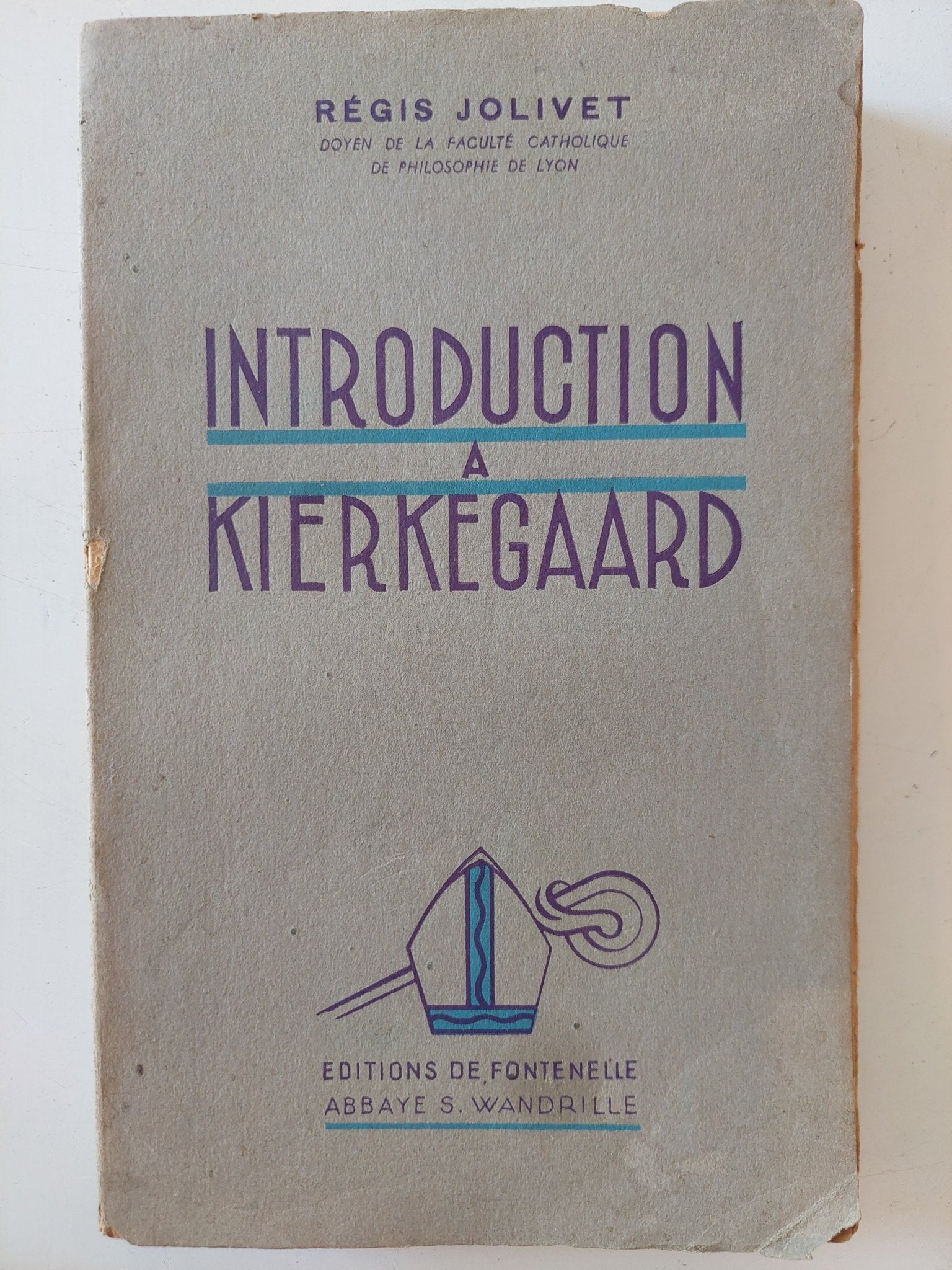 Introduction a Kierkegaard / Regis Jolivet - طبعة ١٩٤٦ - متجر كتب مصر - متجر كتب مصر