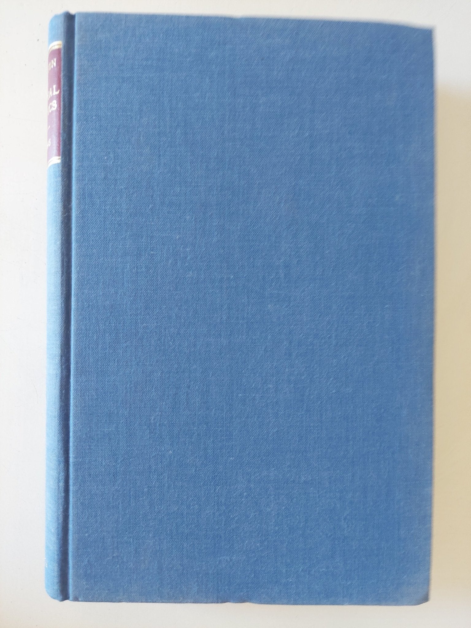 Introduction to Theoretical Linguistics / John Lyons - هارد كفر - متجر كتب مصر - المكتبة الفلسفية