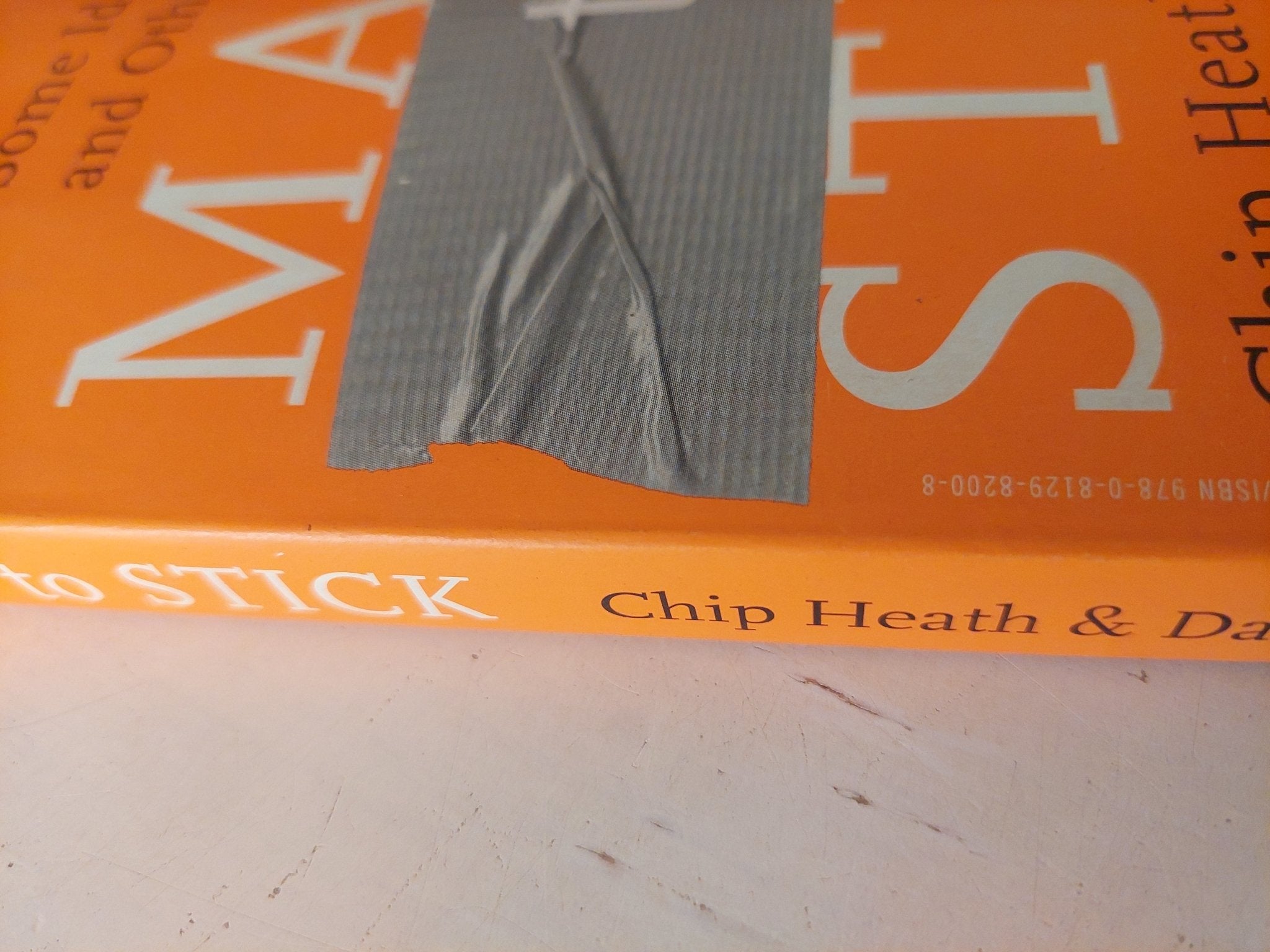 Made to stick .. why some ideas survive and others die / Chip Heath & Dan Heath - متجر كتب مصر - متجر كتب مصر