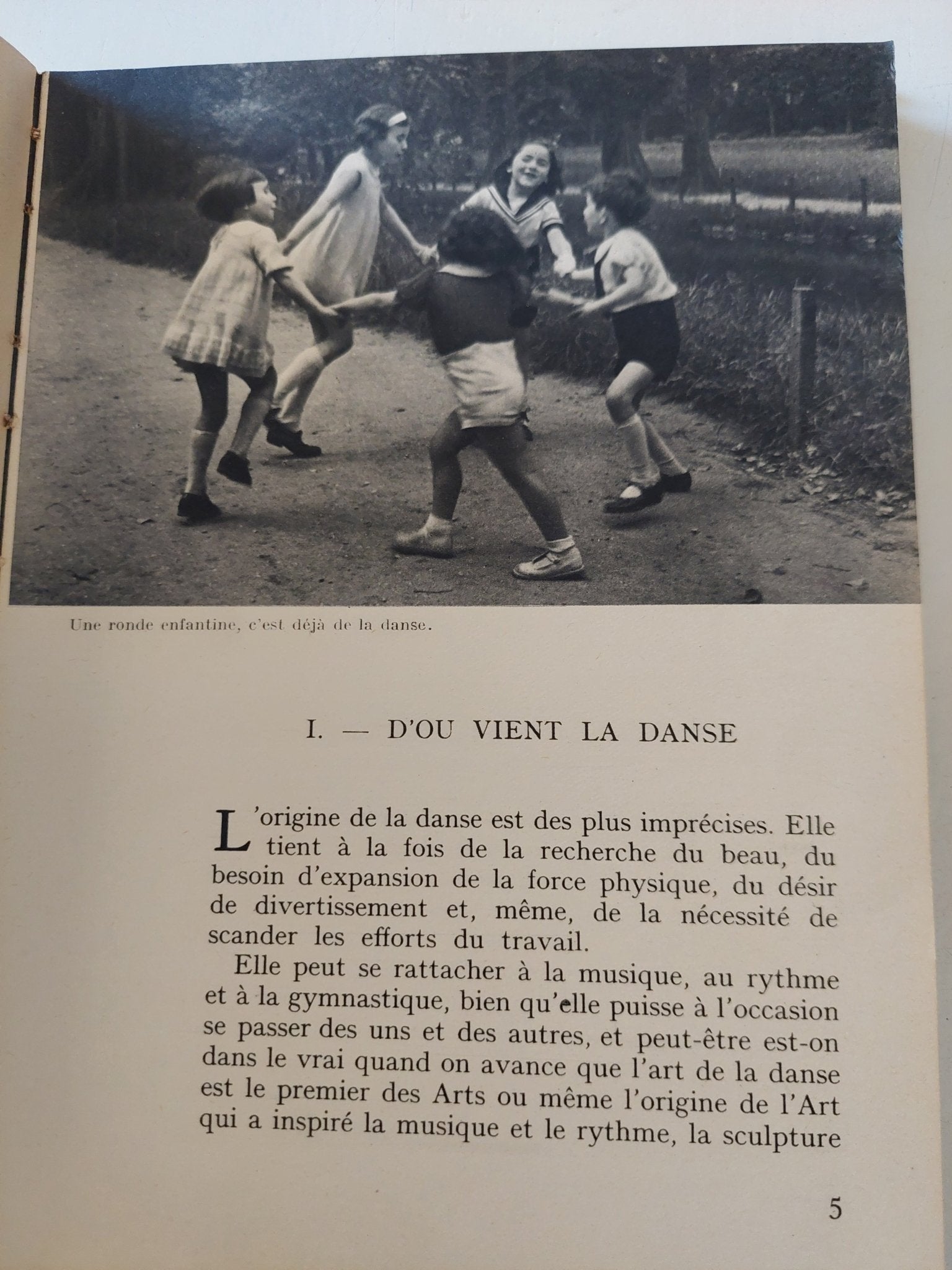 Petite Histoire de l'Art et des Artistes: La Danse et les Danseurs / Pierre Tugal - هارد كفر ملحق بالصور - متجر كتب مصر - متجر كتب مصر