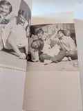 Steve Jobs the man who thought different / Karen Blumenthal - ملحق بالصور - متجر كتب مصر - متجر كتب مصر