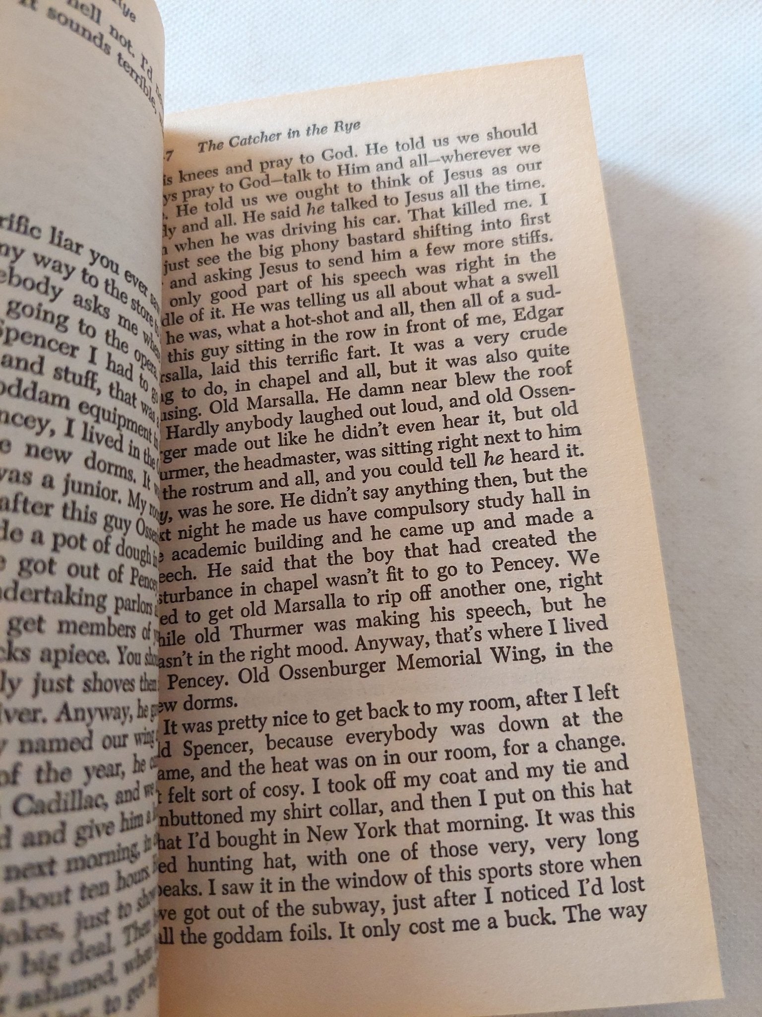 the catcher in the rye / J. D. Salinger - متجر كتب مصر - متجر كتب مصر