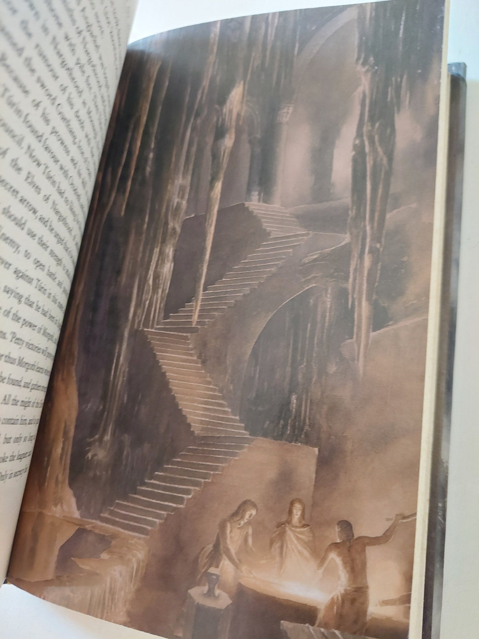 The children of Hurin / J R R Tolkien - هارد كفر ملحق بالصور - متجر كتب مصر - متجر كتب مصر