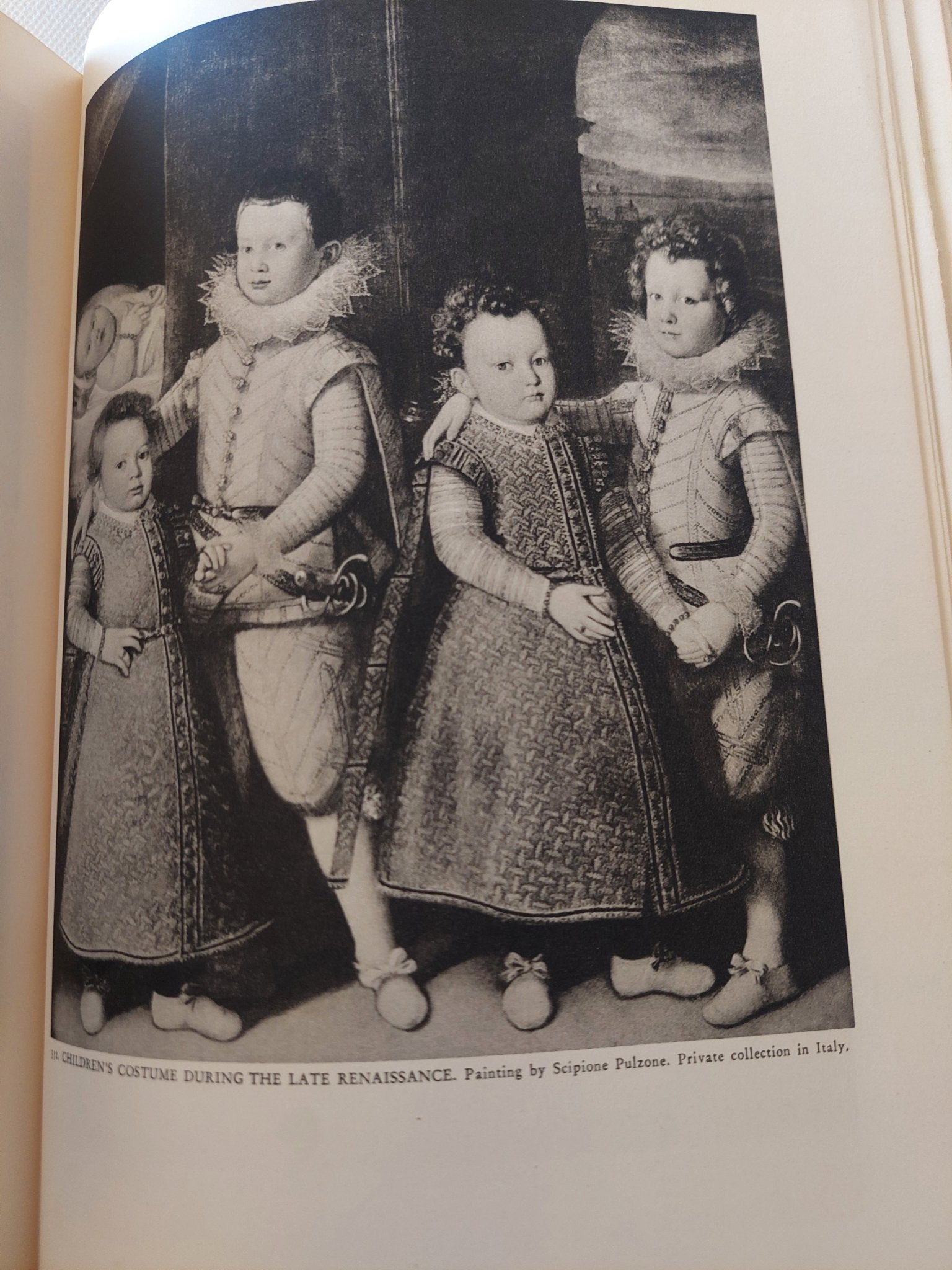 The Civilization of the Renaissance in Italy / Jacob Burckhardt - قطع كبير ملحق بالصور / هارد كفر - متجر كتب مصر - متجر كتب مصر