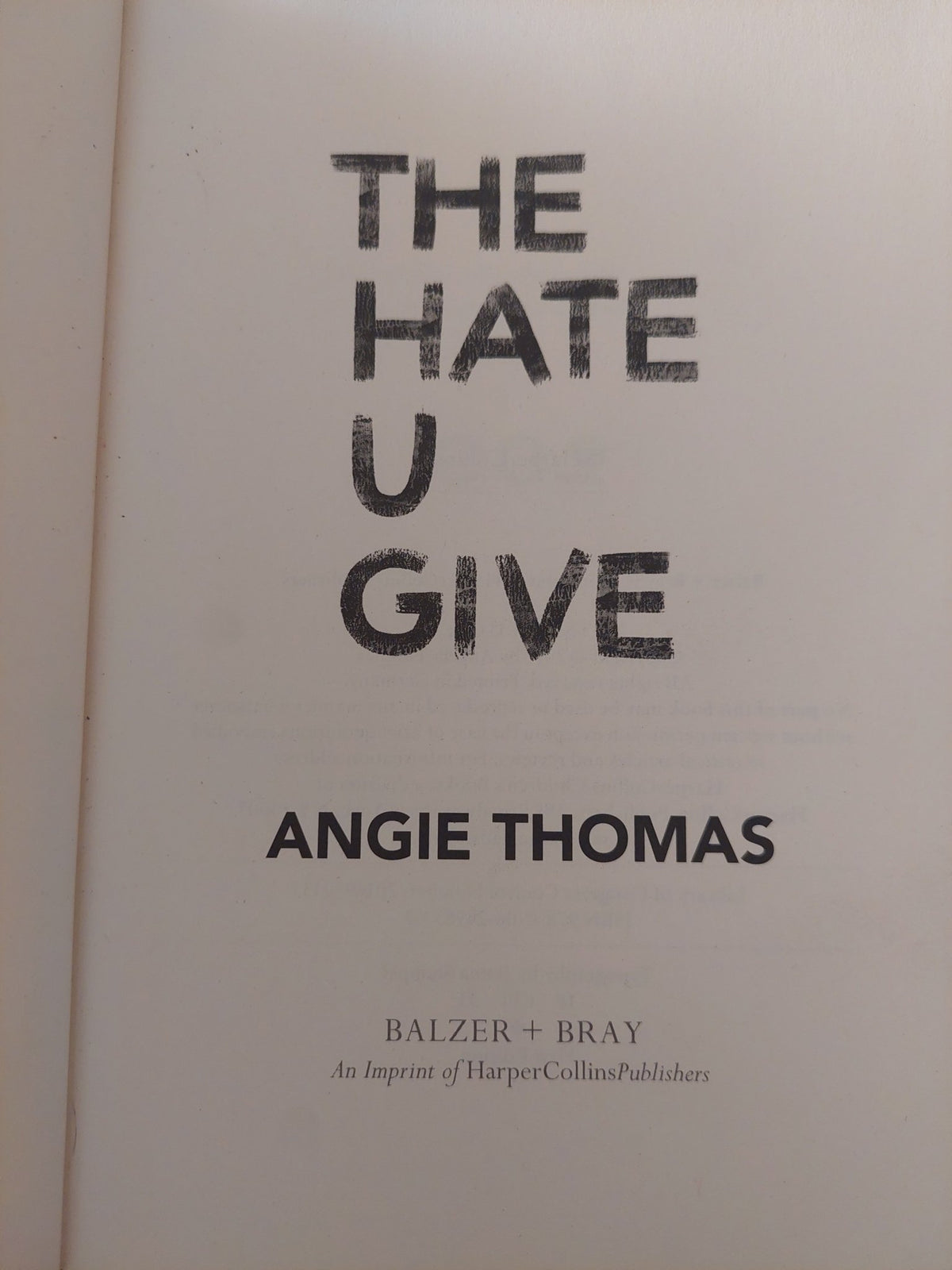 The hate u give / Angie Thomas - هارد كفر - متجر كتب مصر - متجر كتب مصر