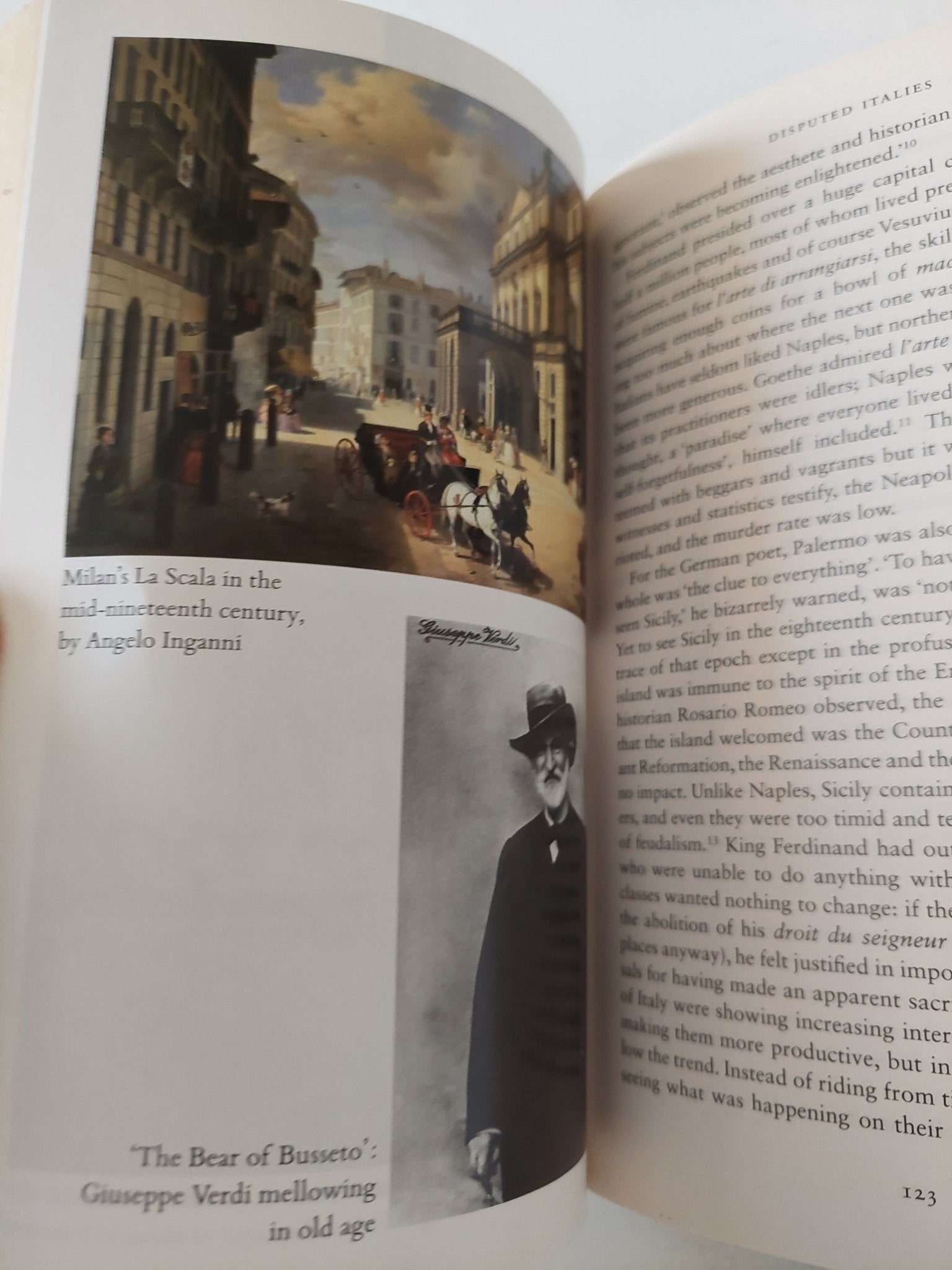 The pursuit of Italy / David Gilmour - ملحق بالصور - متجر كتب مصر - متجر كتب مصر
