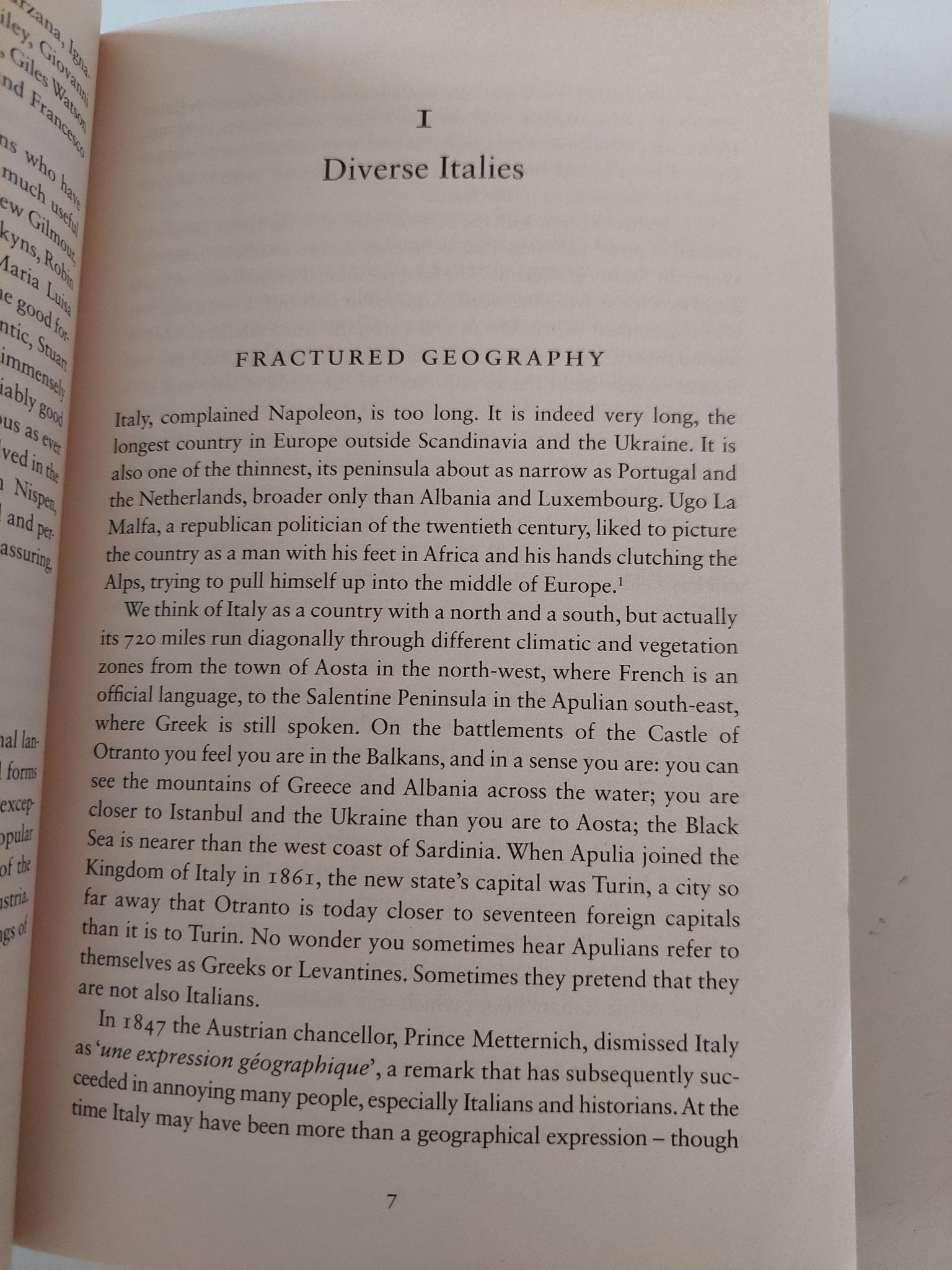 The pursuit of Italy / David Gilmour - ملحق بالصور - متجر كتب مصر - متجر كتب مصر